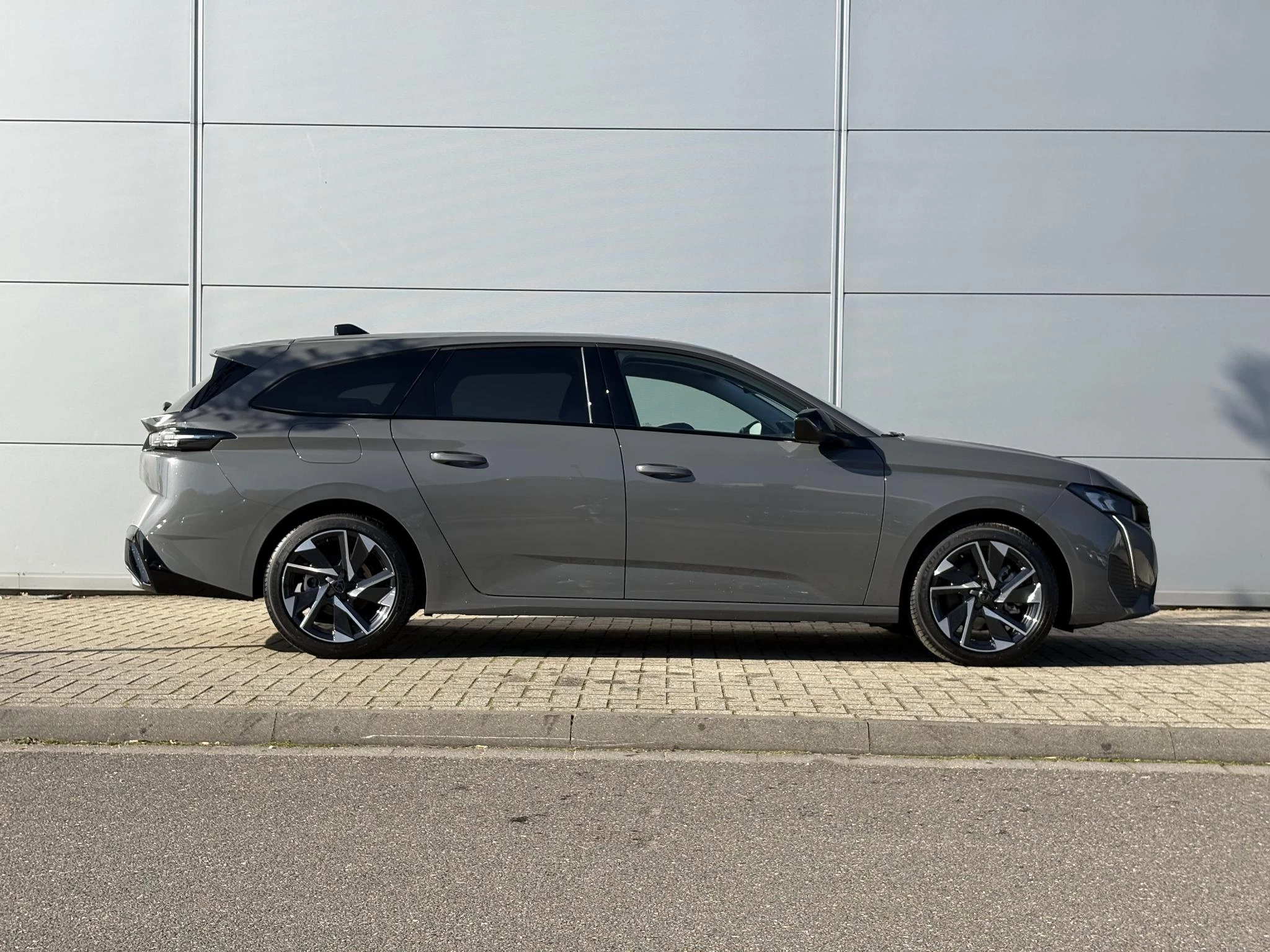 Peugeot-308-image-6