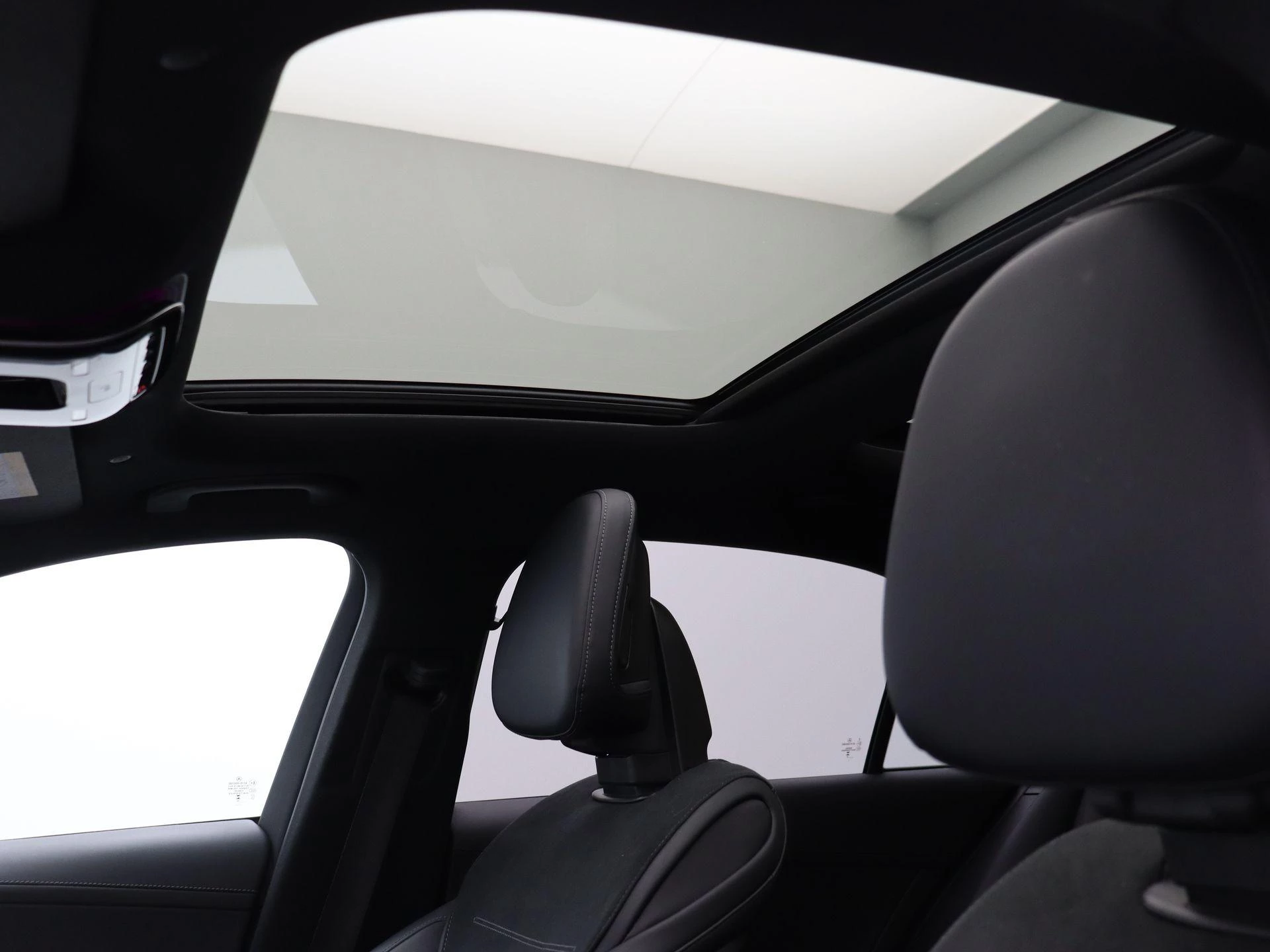 Mercedes-Benz-Classe C-image-9