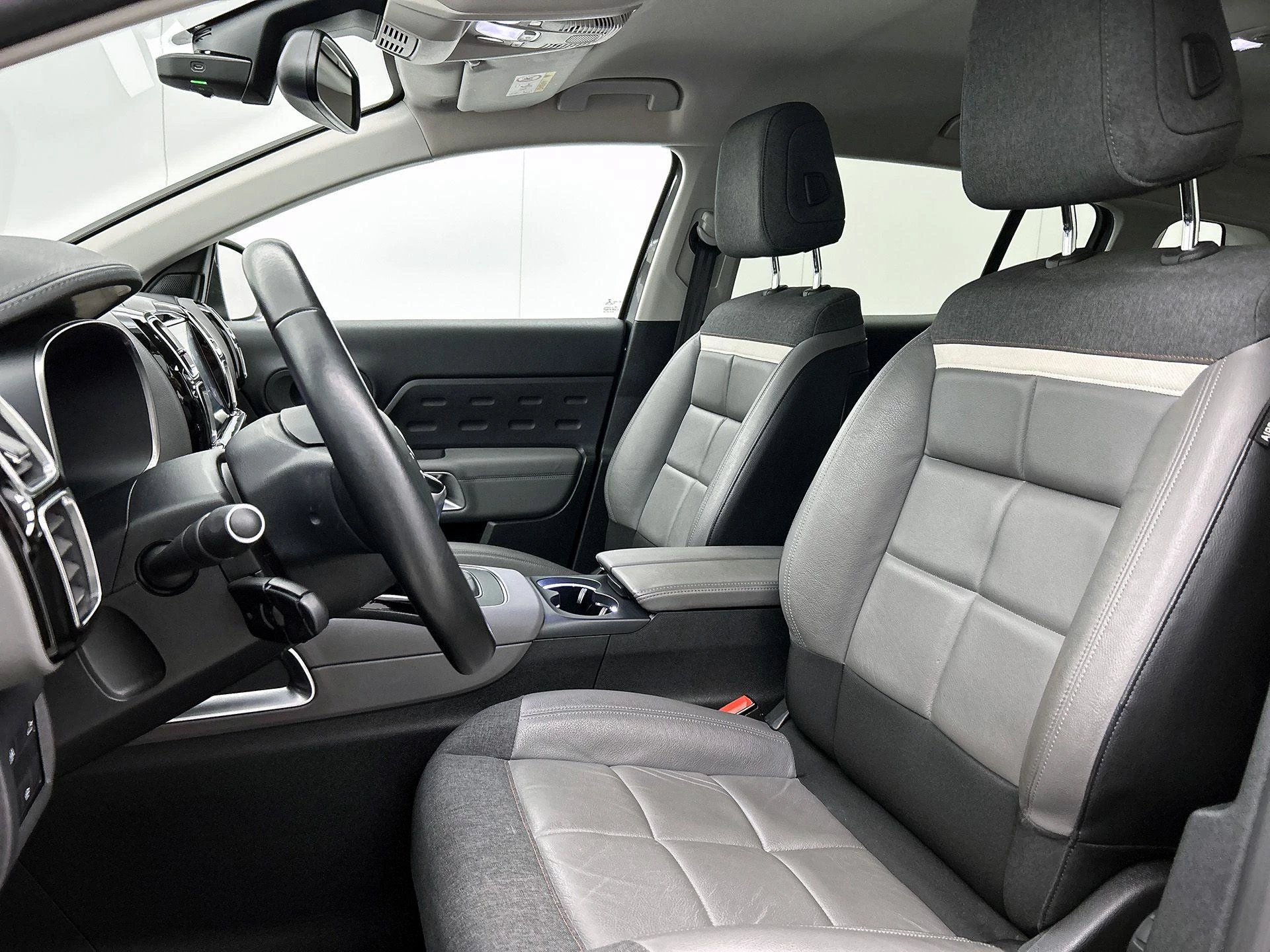 Citroën-C5 Aircross-image-31
