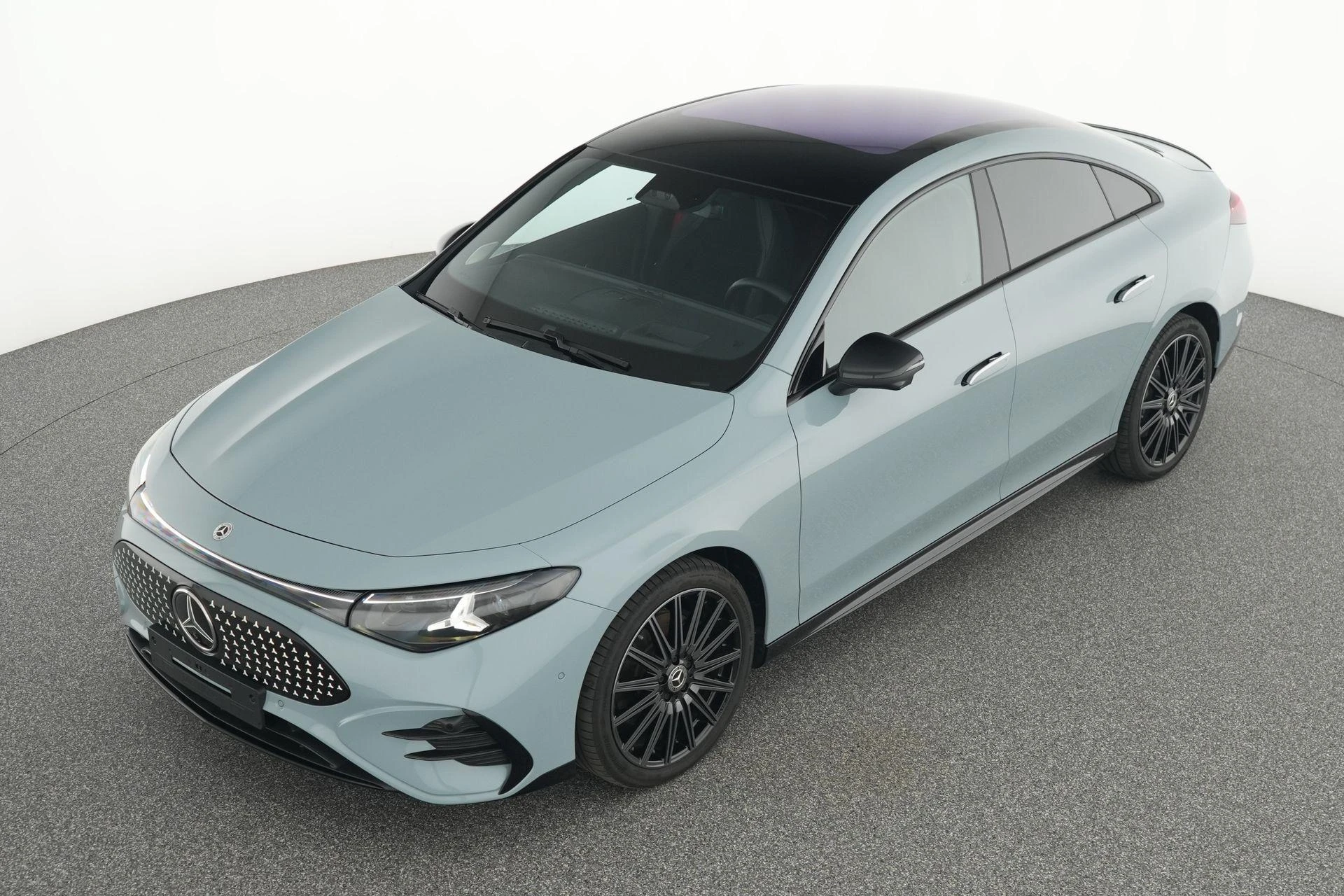 Mercedes-Benz-CLA-image-10
