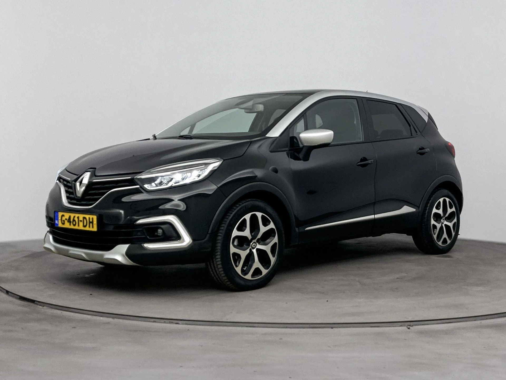 Renault-Captur-image-3