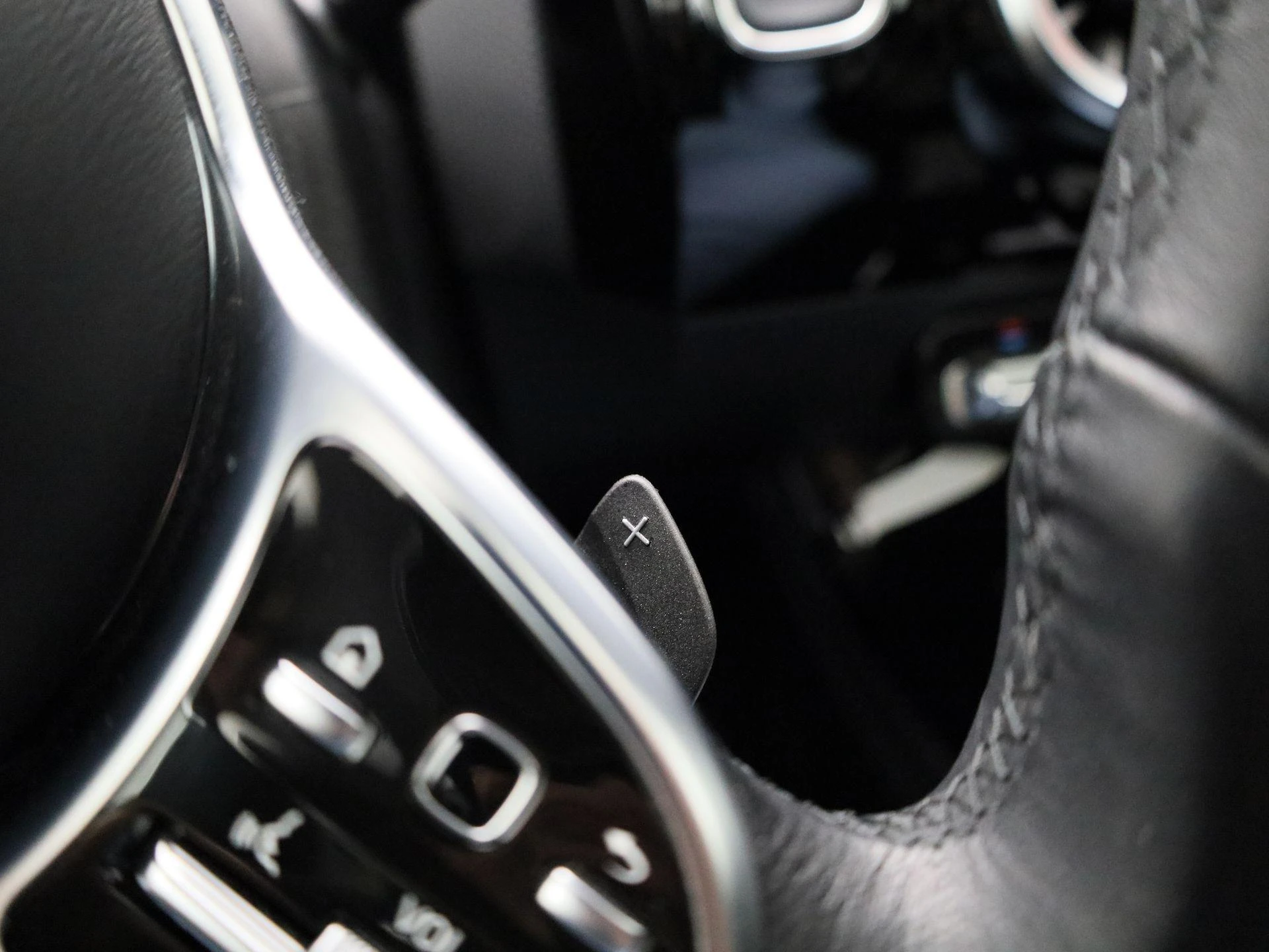 Mercedes-Benz-CLA-image-29