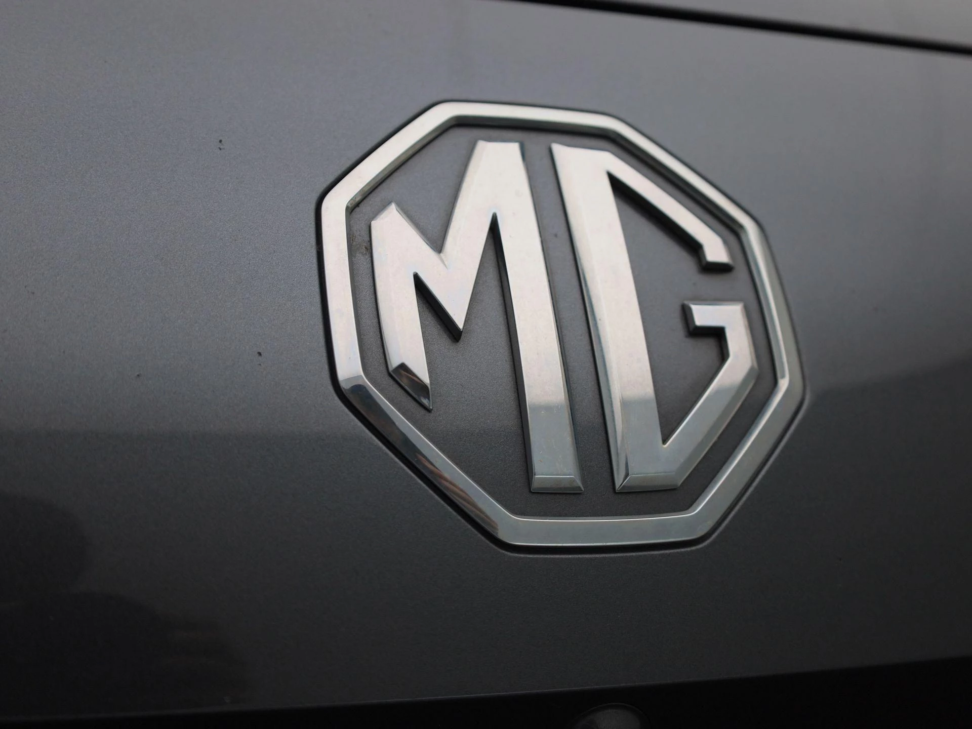 MG 4 Long Range Luxury 64 kWh