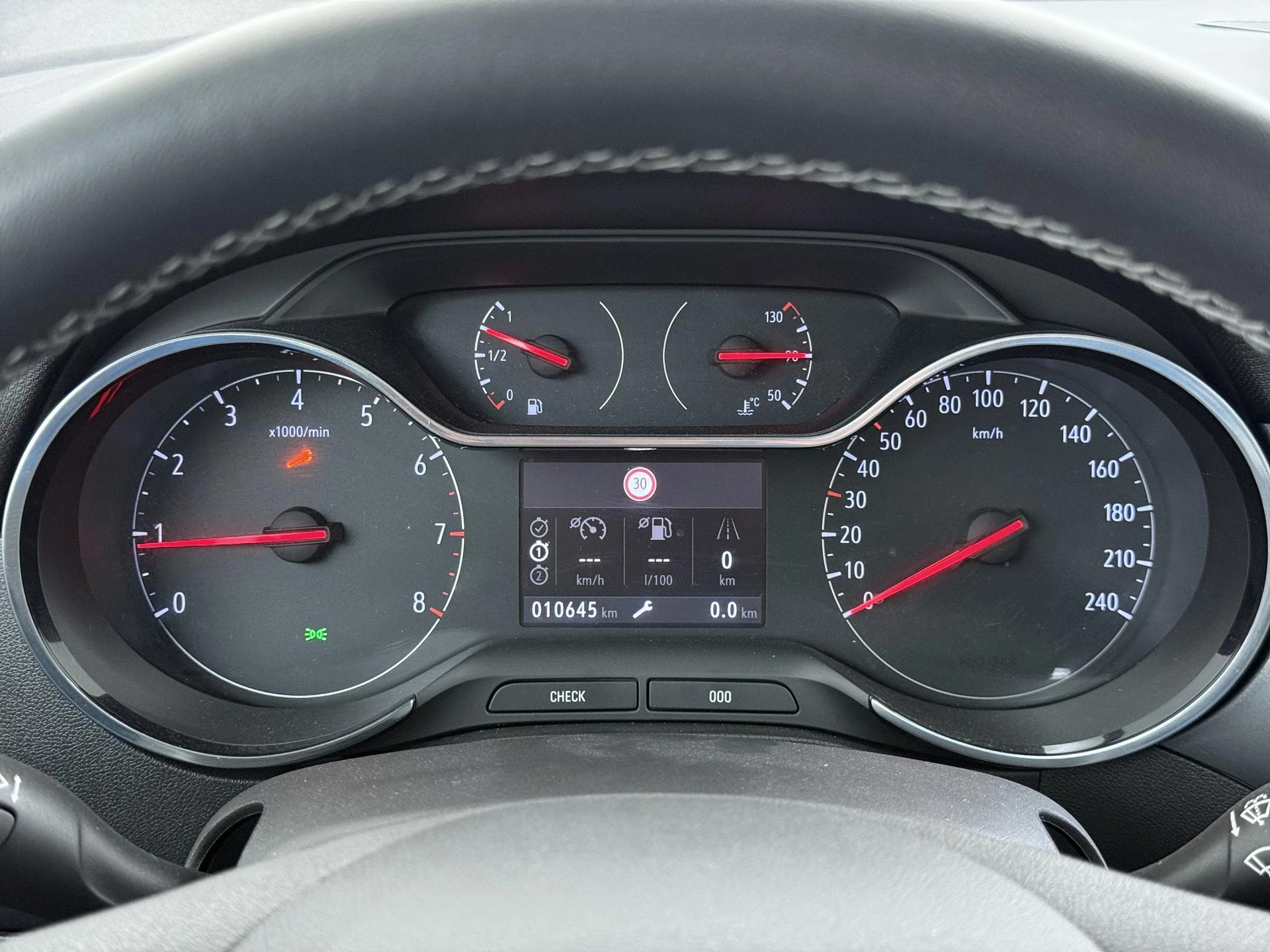 Opel-Crossland-image-21