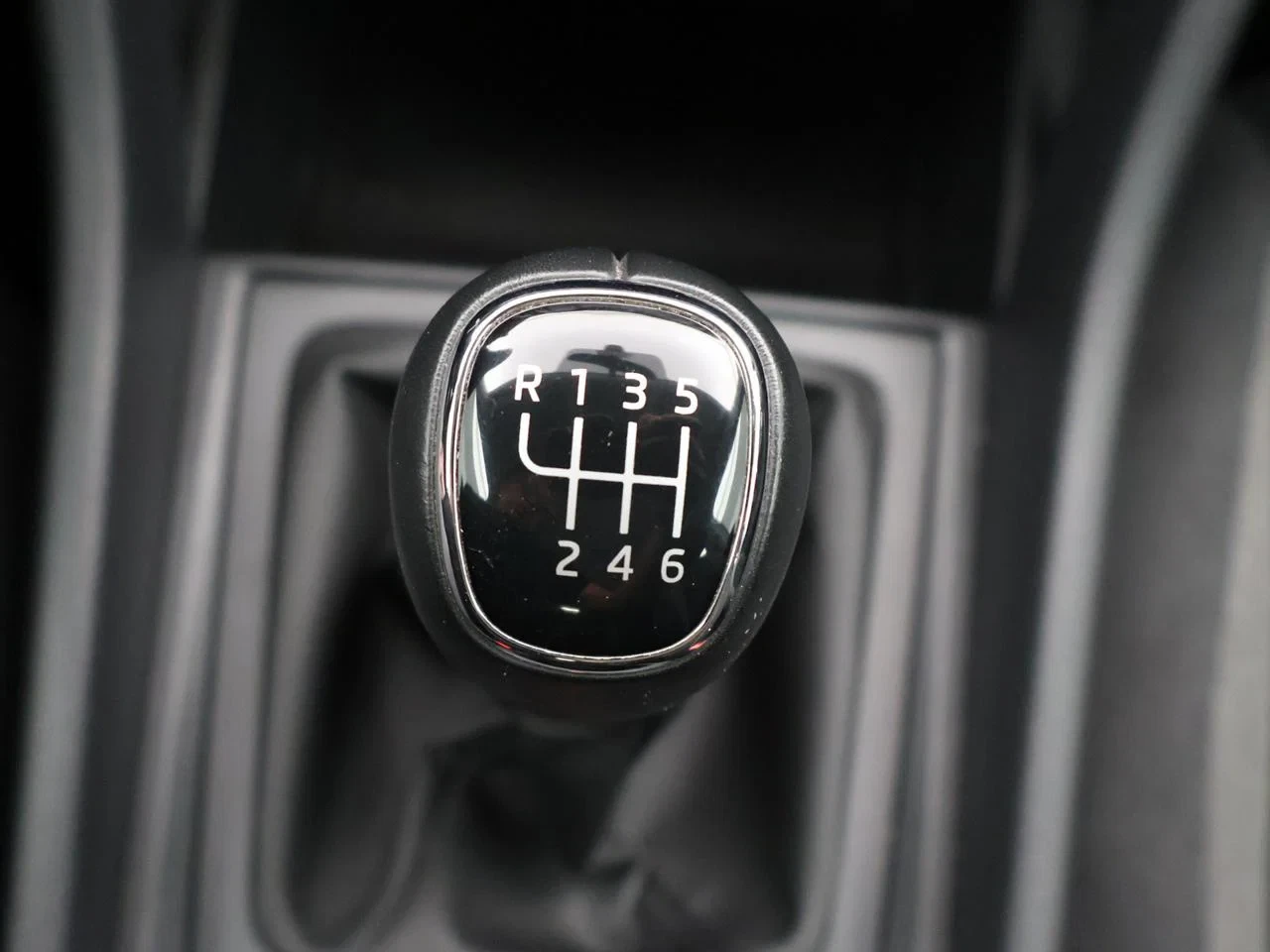 Škoda-Karoq-image-10