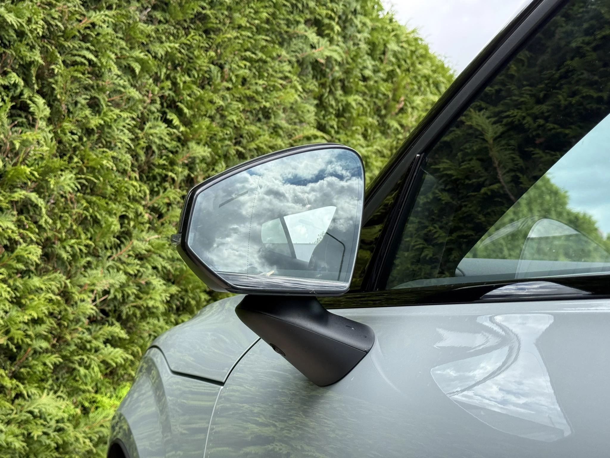 Volvo-EX30-image-13
