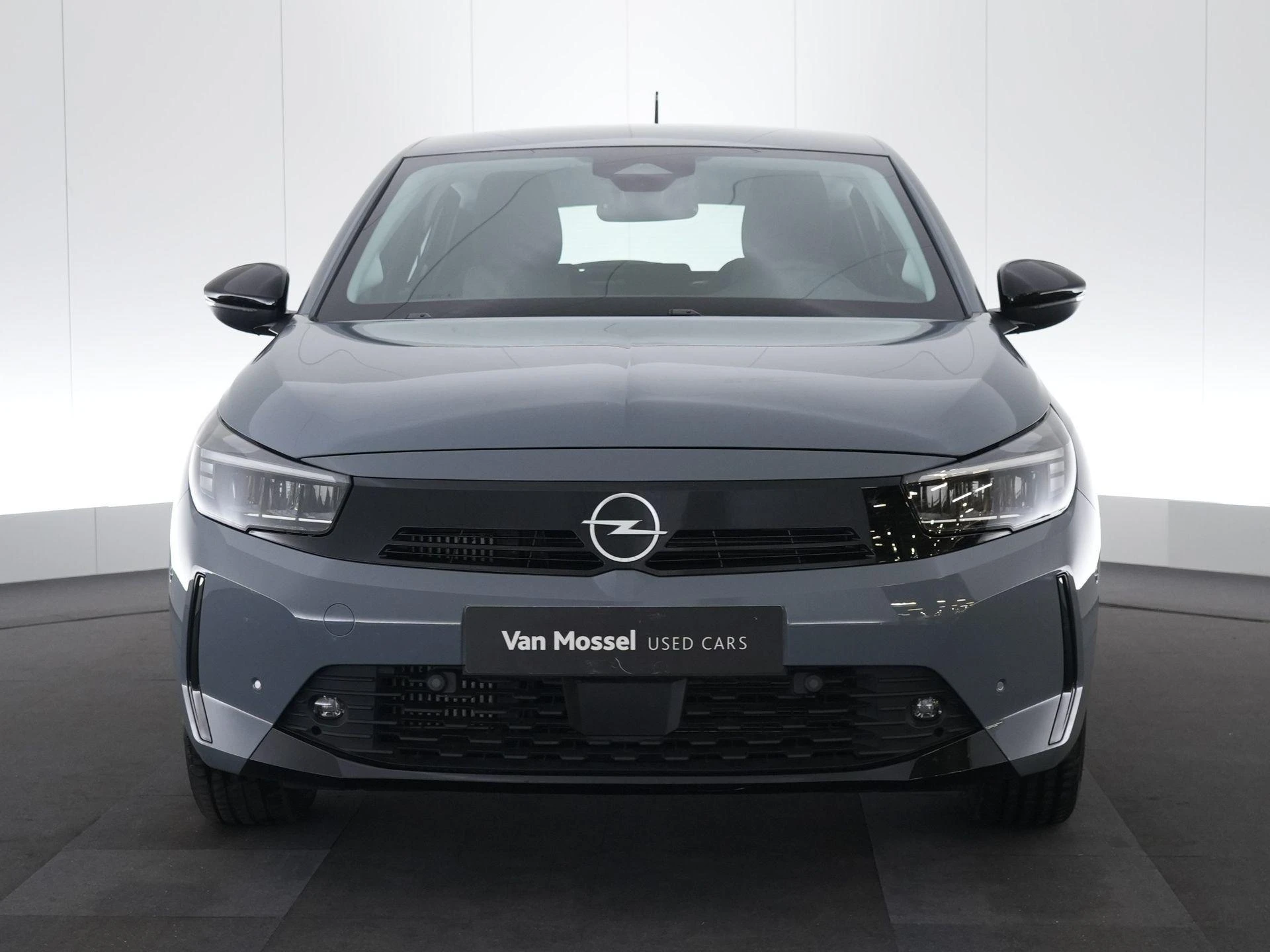 Opel-Corsa-image-2