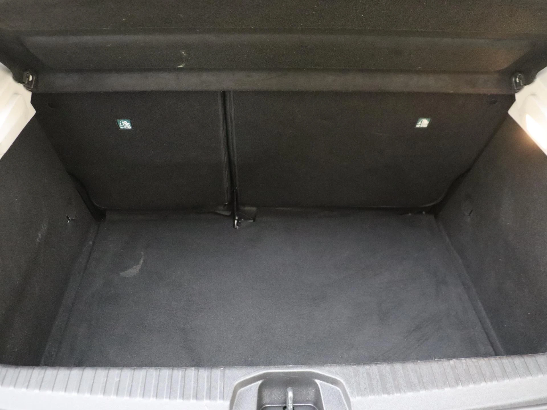 Renault-Clio-image-23