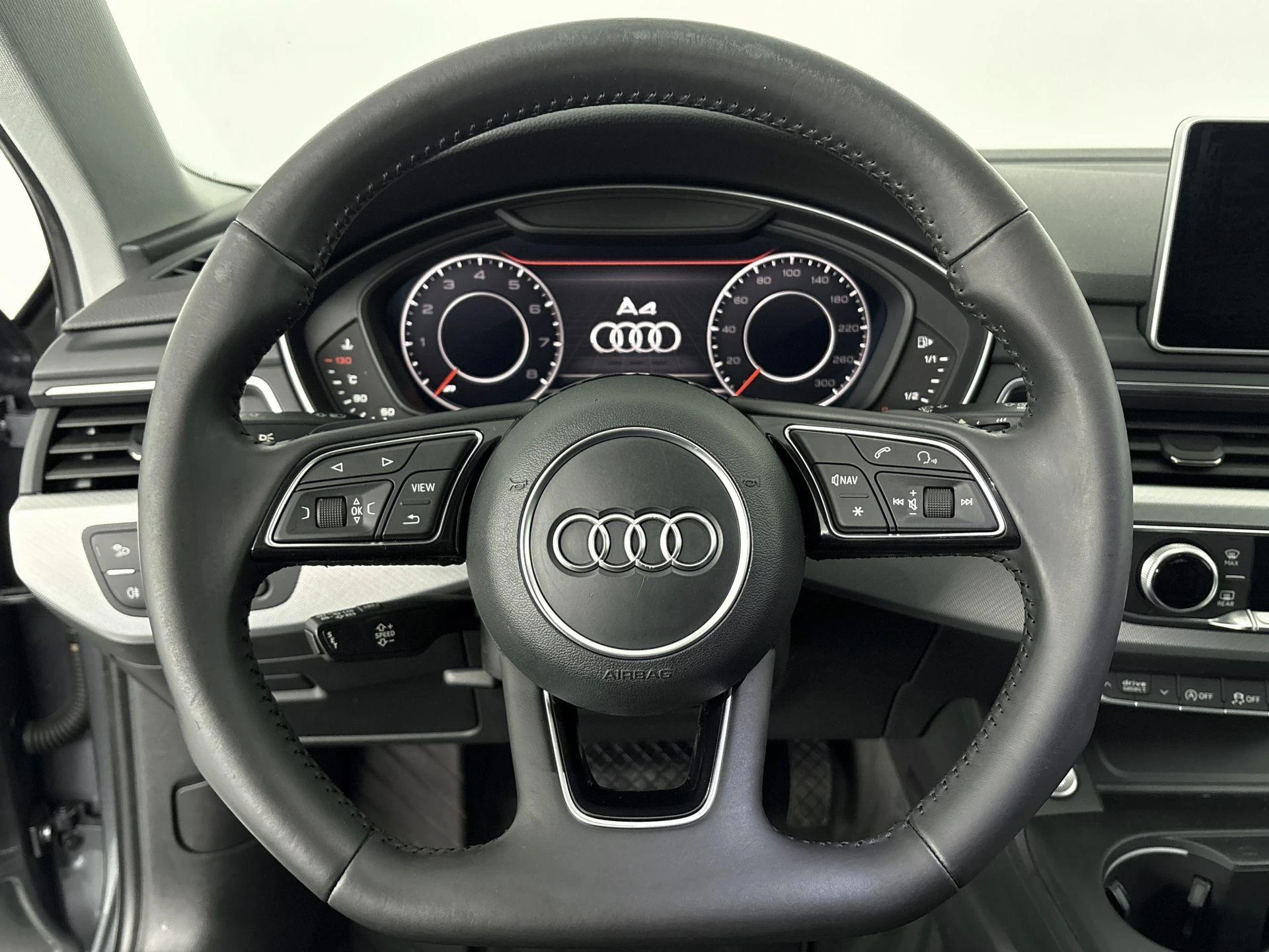 Audi-A4-image-16