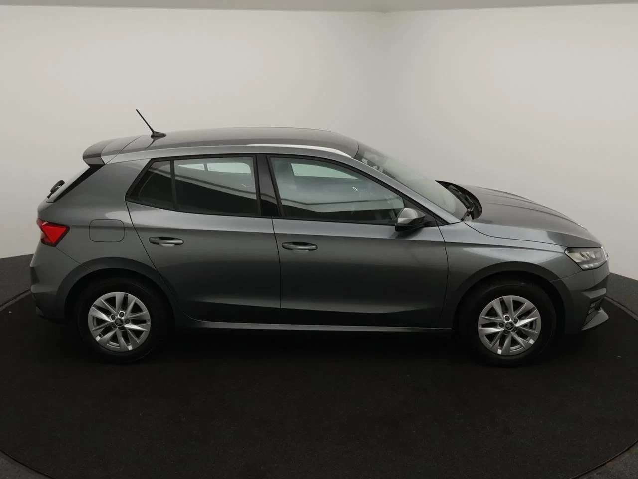 Škoda Fabia SKODA Fabia 1.0i Selection 80PK *VIRTUAL COCKPIT*CRUISE CONTROL*APP-CONNECT*AIRCO*ZETELVERWARMING*...*
