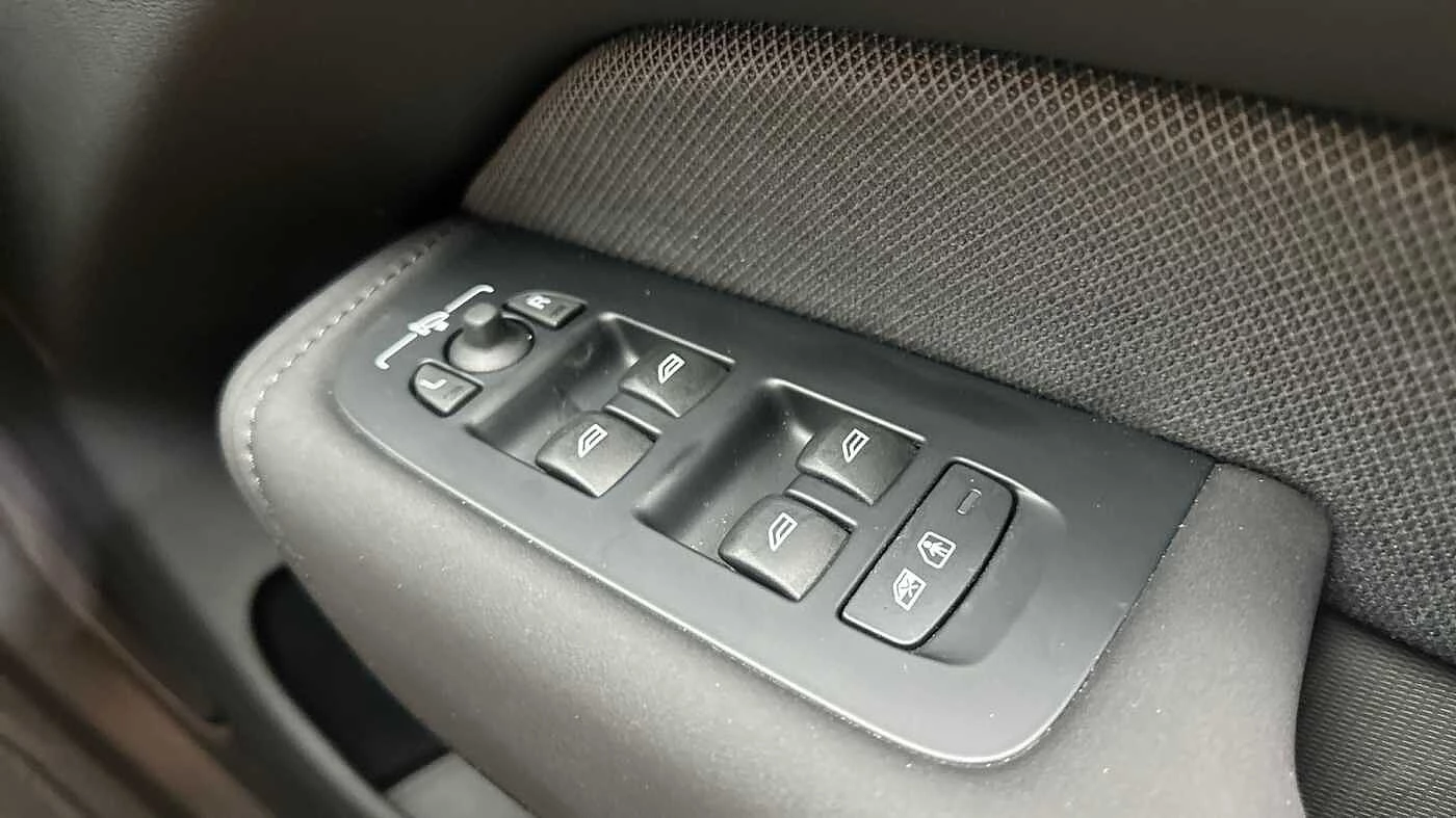 Volvo-XC60-image-37