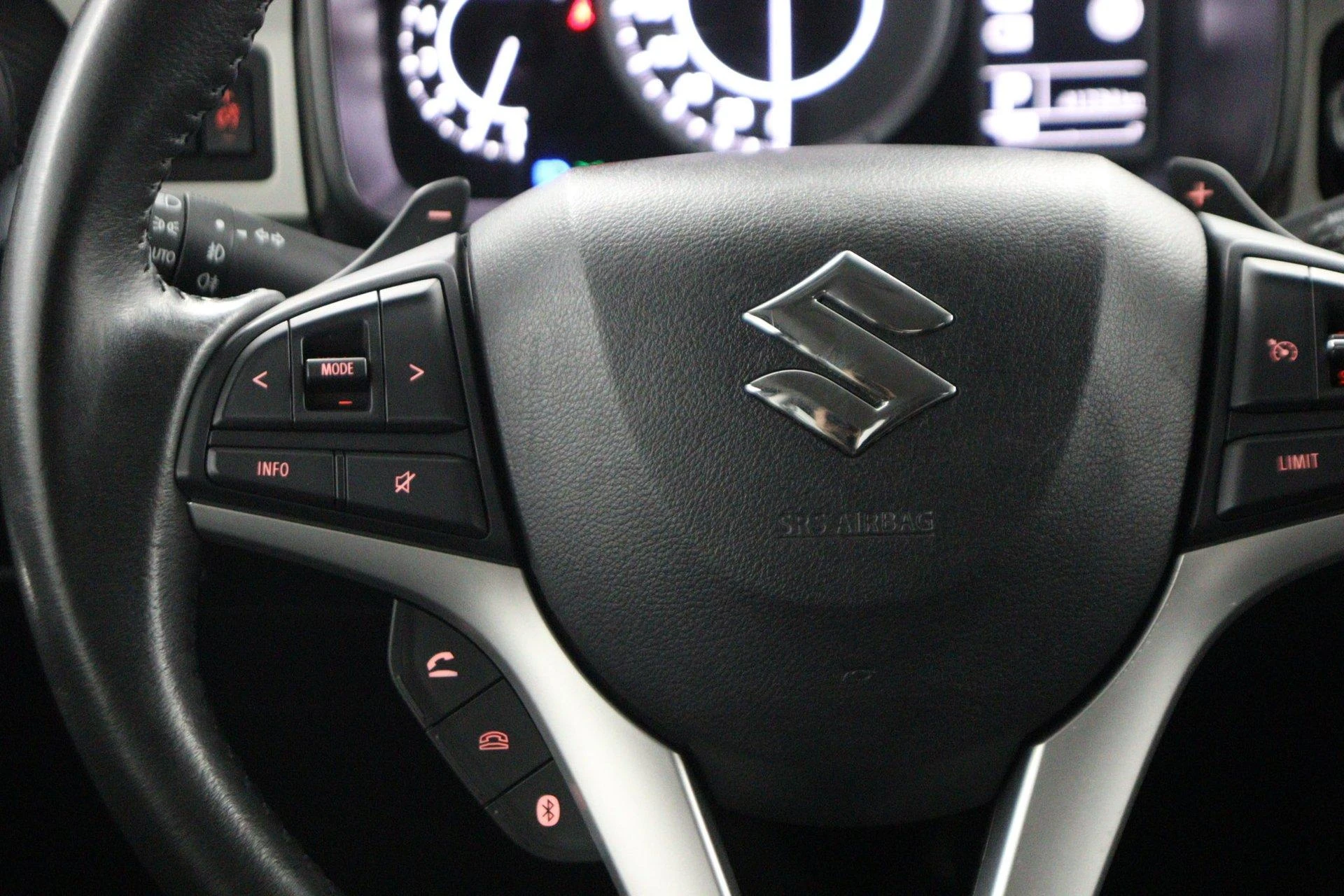 Suzuki-Ignis-image-15