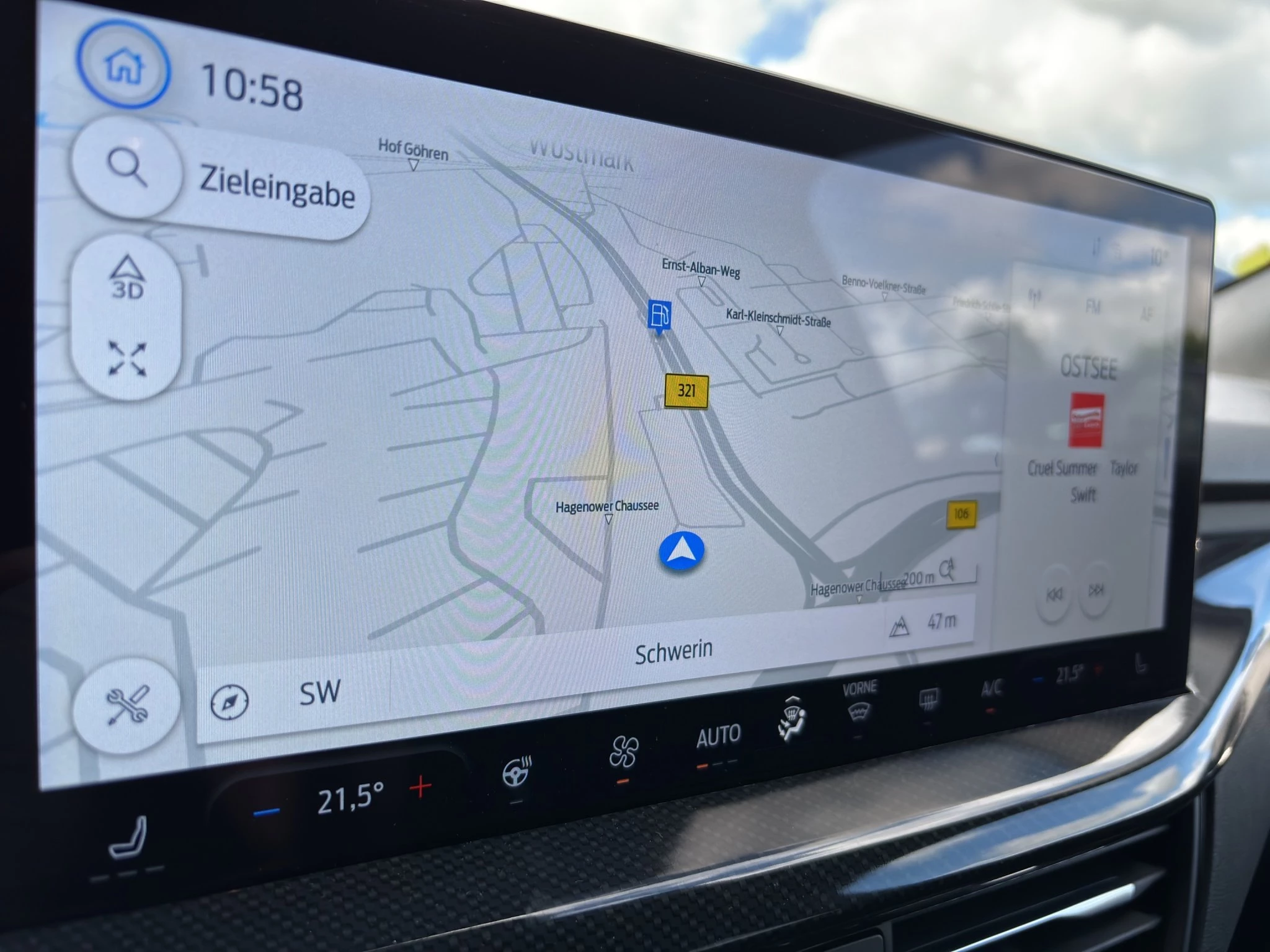 Ford Focus ST-Line X Turnier Aut.*AHK*ACC*HUD*KAM*NAVI*WINTER-PKT.