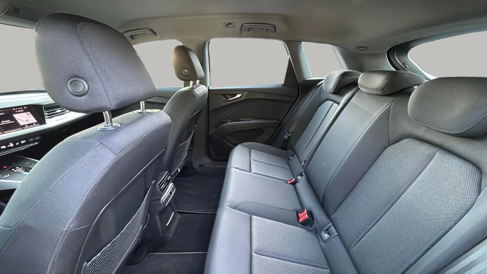 Audi-Q4 e-tron-image-13