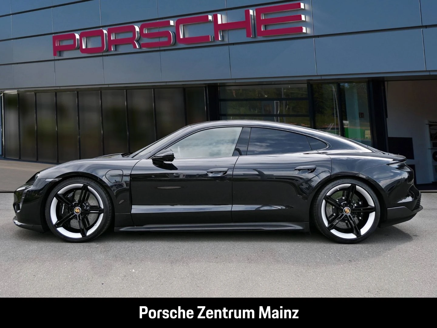 Porsche Taycan Turbo S InnoDrive PCCB PDCC LED-Matrix turbo s