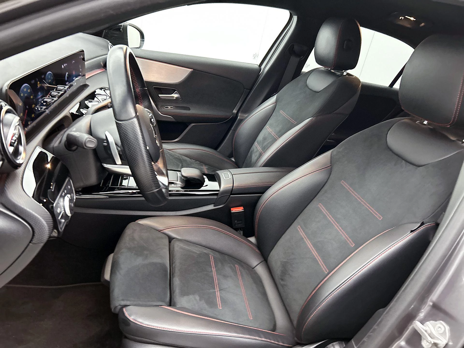 Mercedes-Benz-A-Klasse-image-45