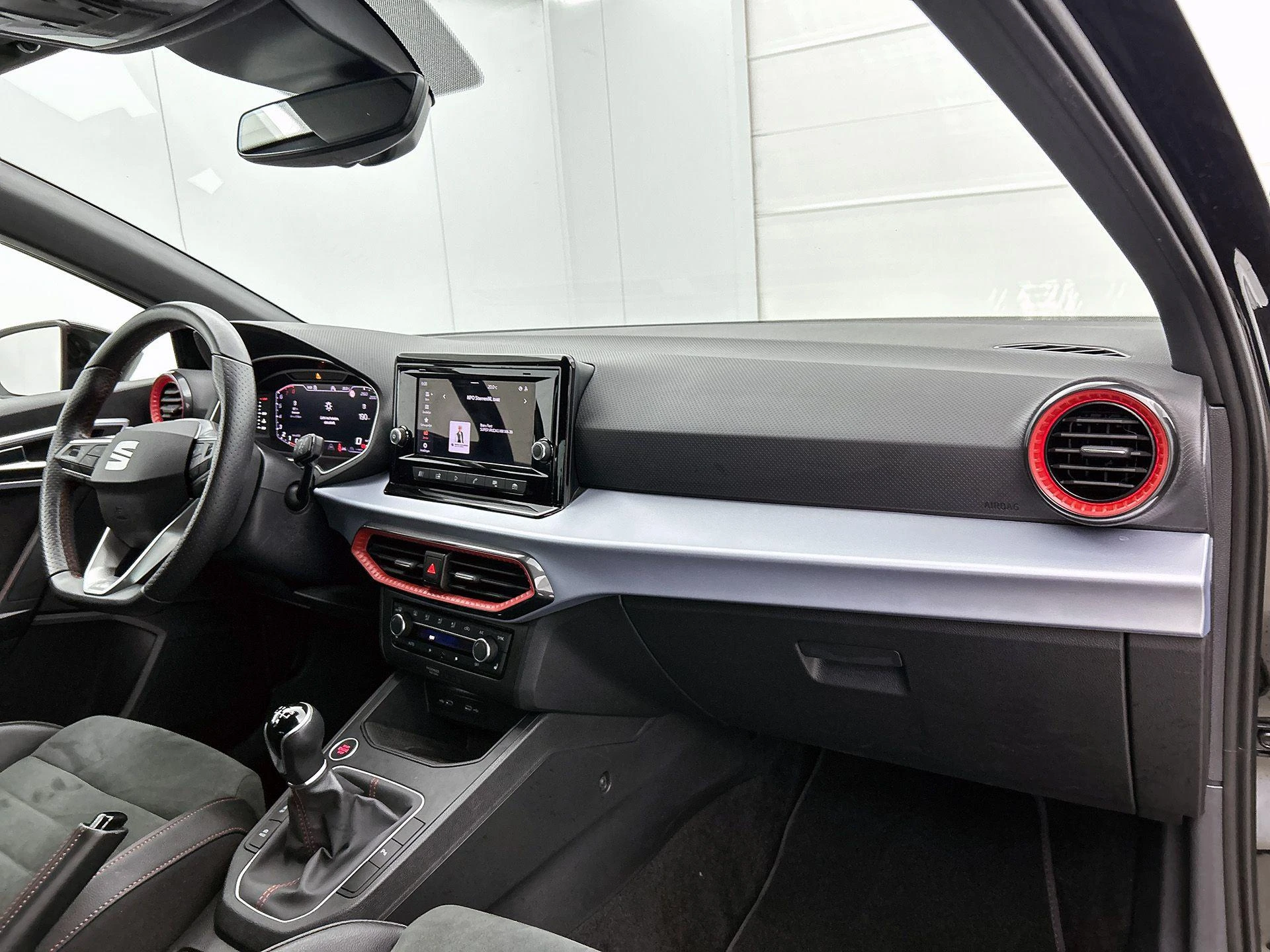 SEAT-Ibiza-image-16