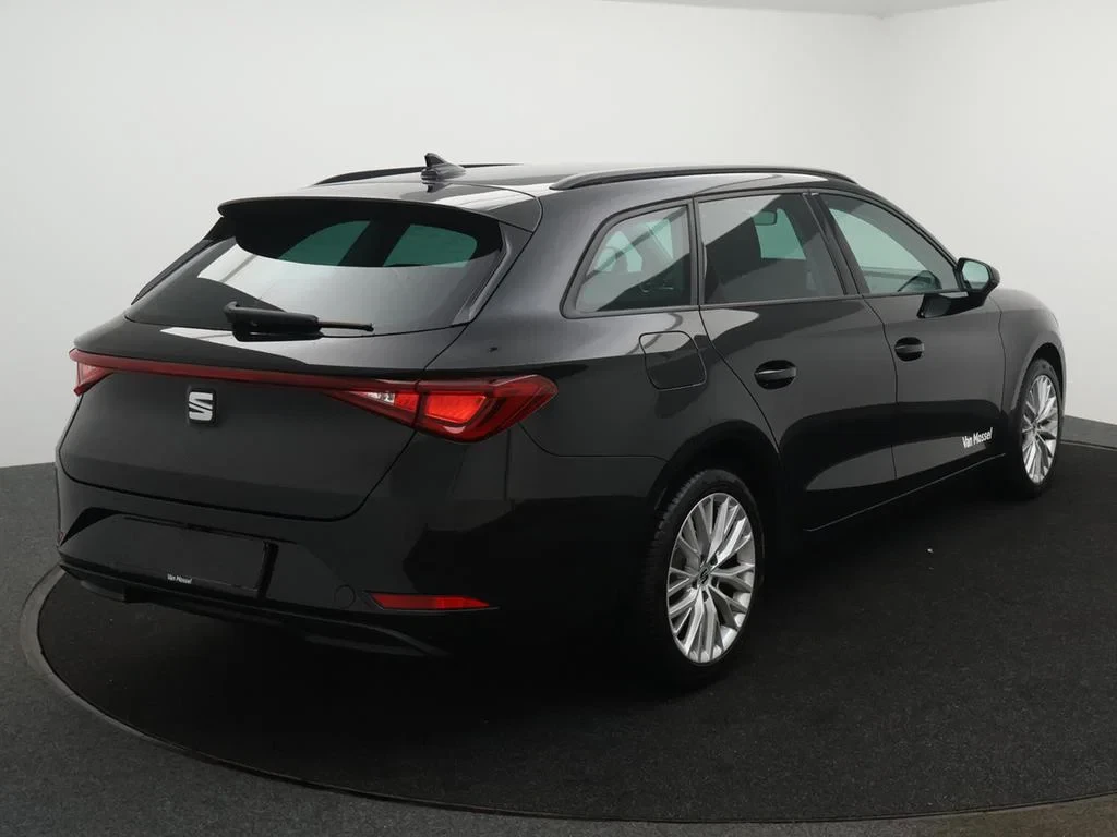 SEAT-Leon-image-1