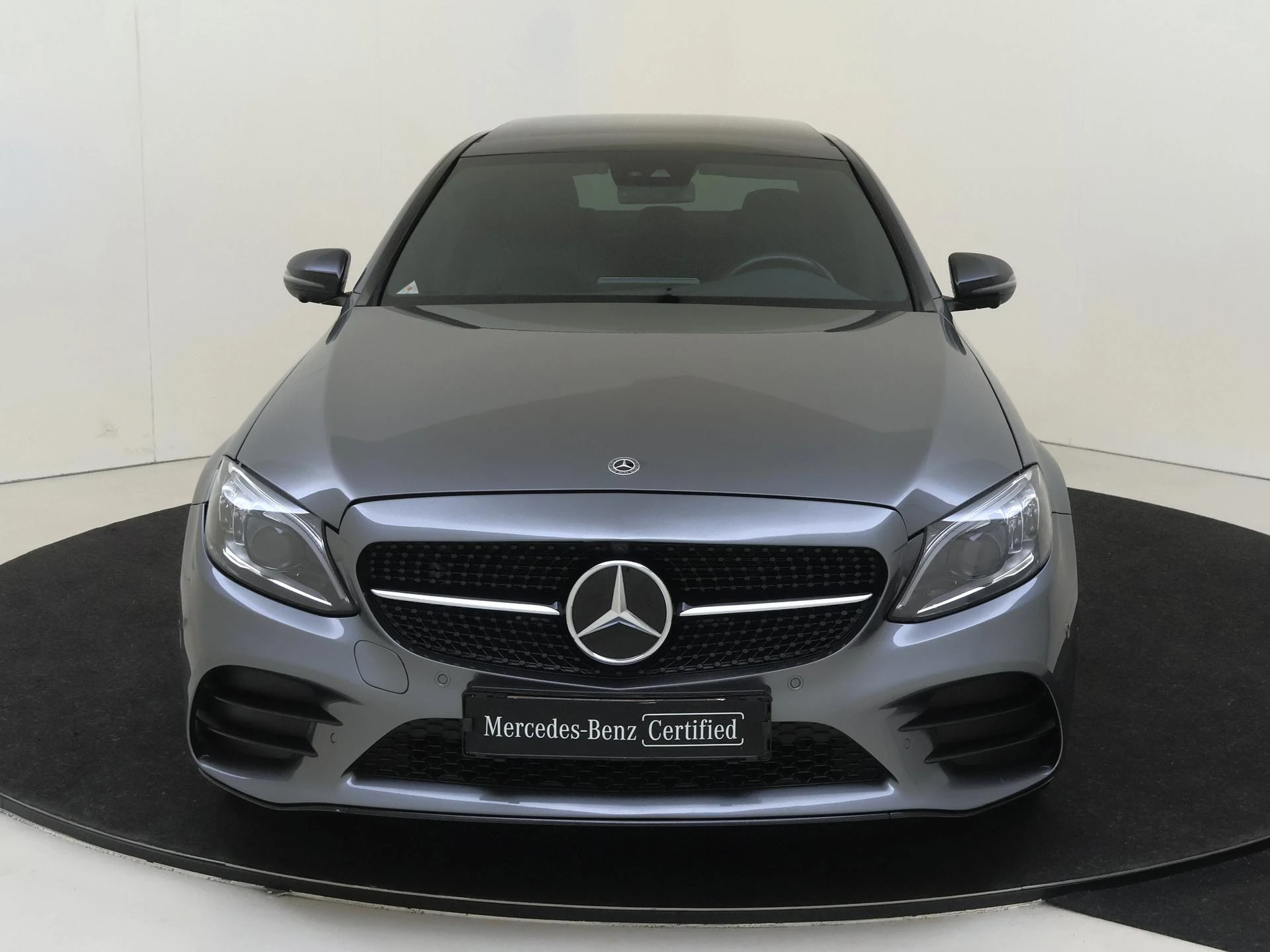 Mercedes-Benz-C-Klasse-image-7