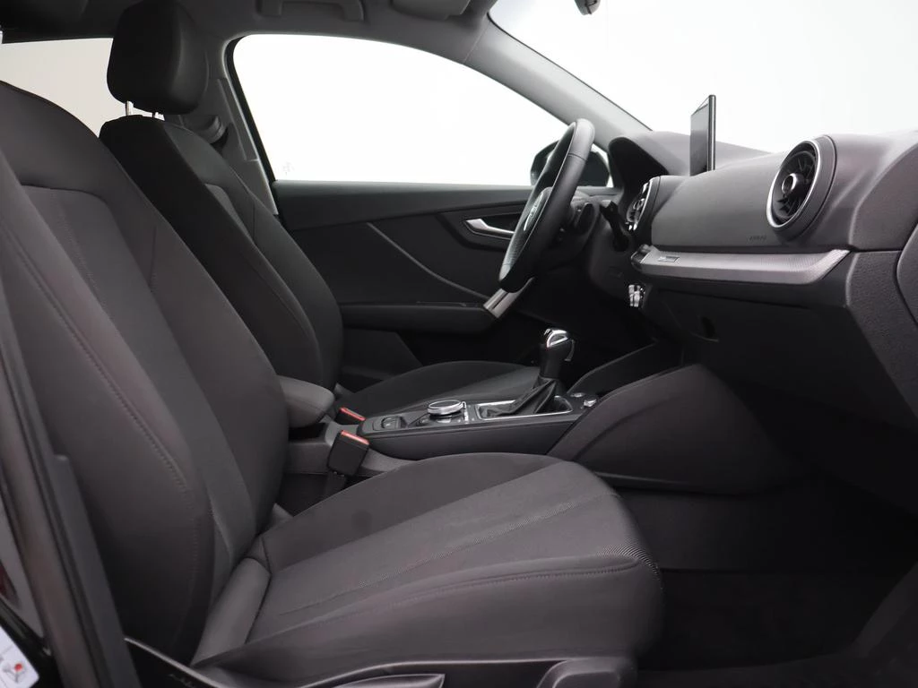 Audi Q2 Business Edition S-LINE 35TFSI 150PK *AUTOMAAT*NAVI*BLTH*CRUISE*PDC*ZETELVERWARMING*...