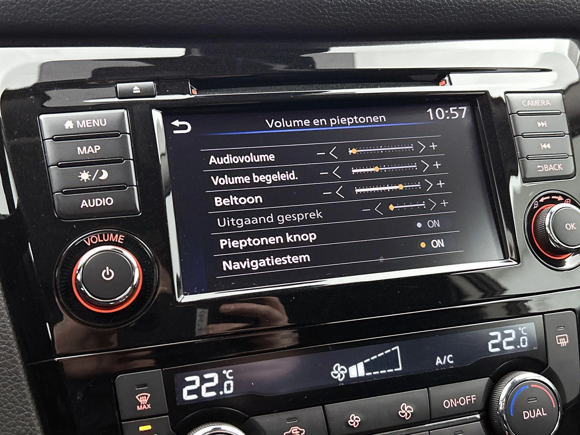 Nissan-QASHQAI-image-24