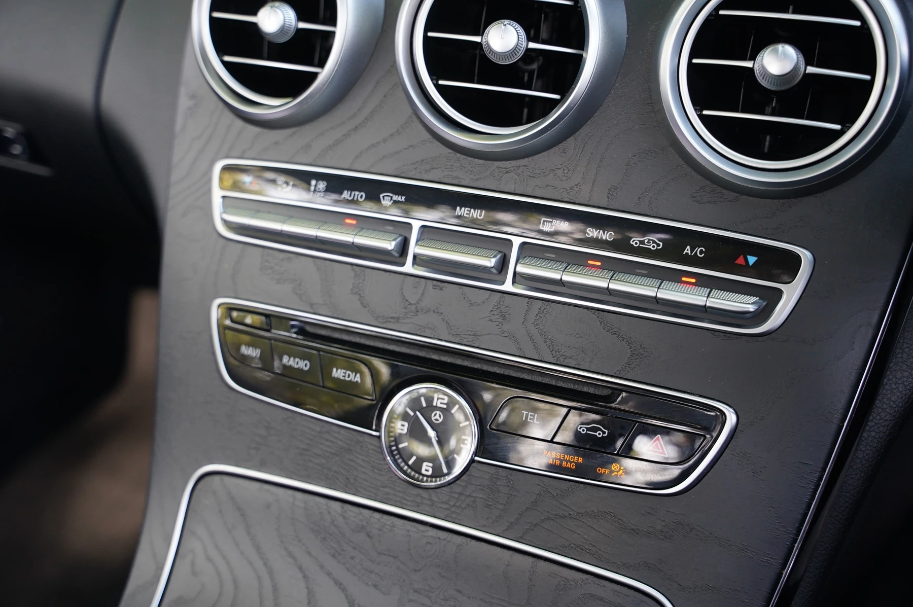 Mercedes-Benz-C-Class-image-22