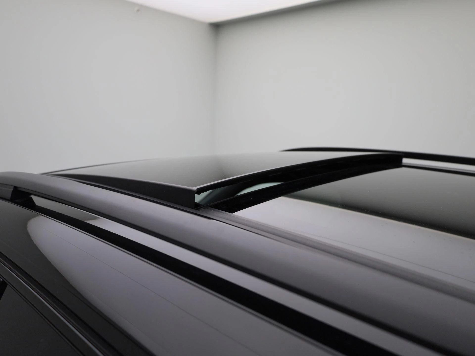 Volkswagen-Tiguan-image-46