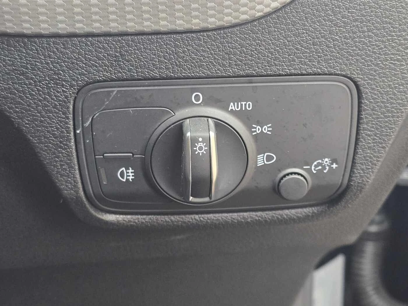Audi-Q2-image-29