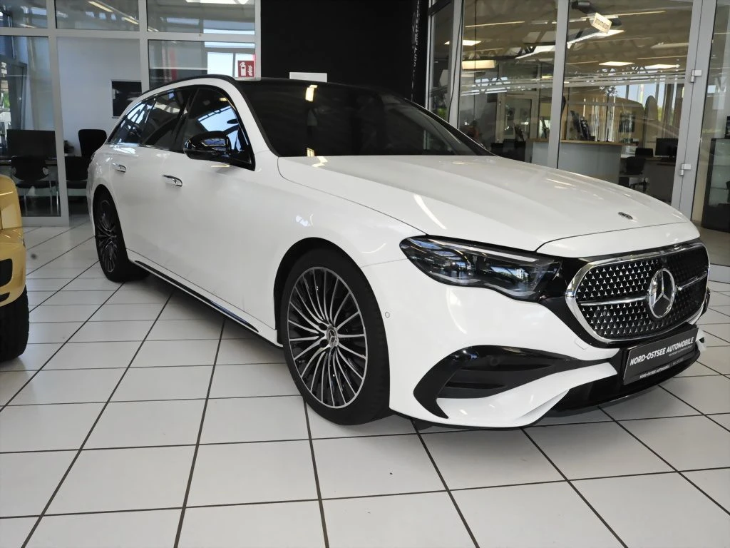 Mercedes-Benz-E-Klasse 220-image-4
