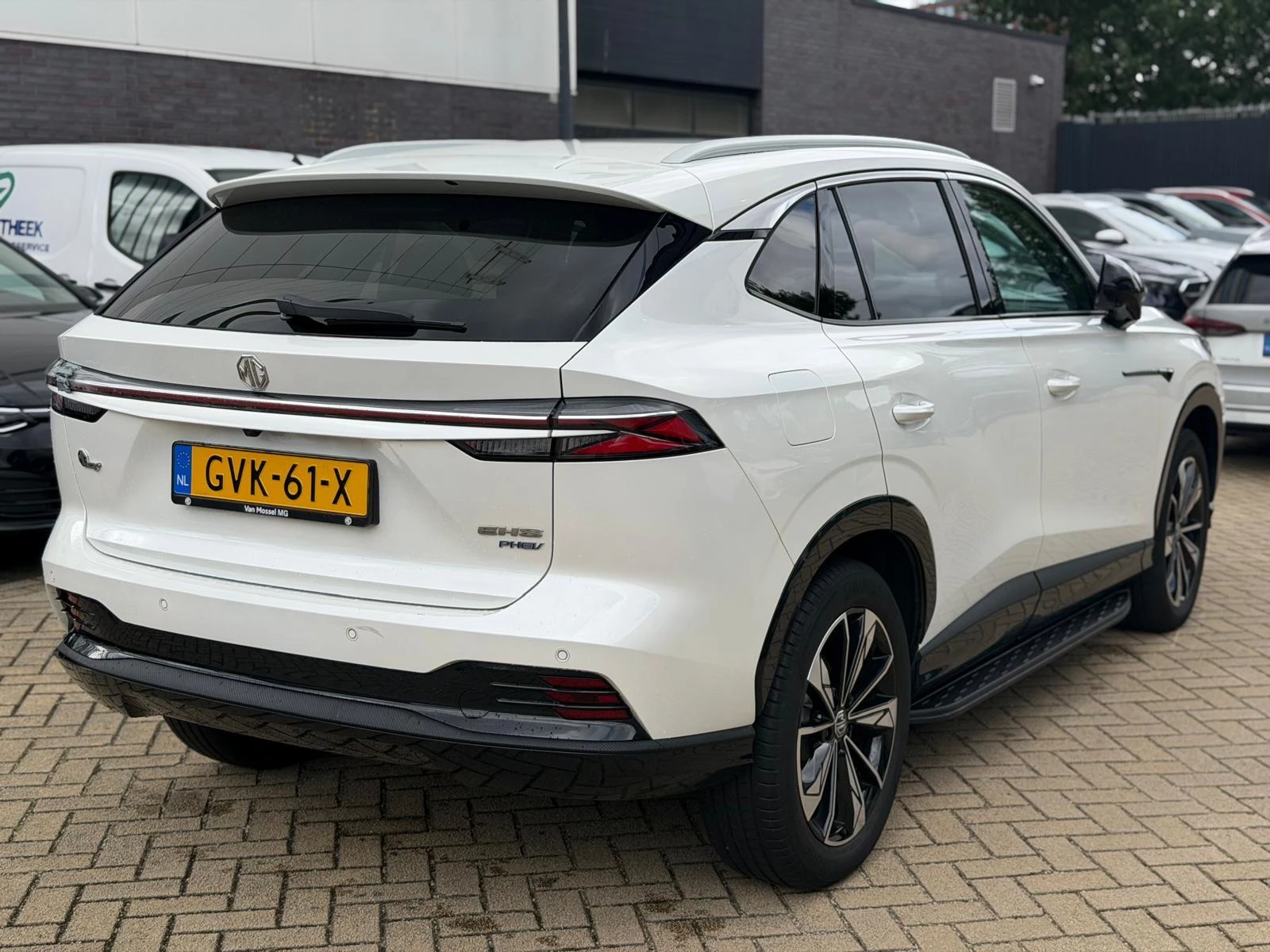 MG HS 1.5 PHEV Luxury