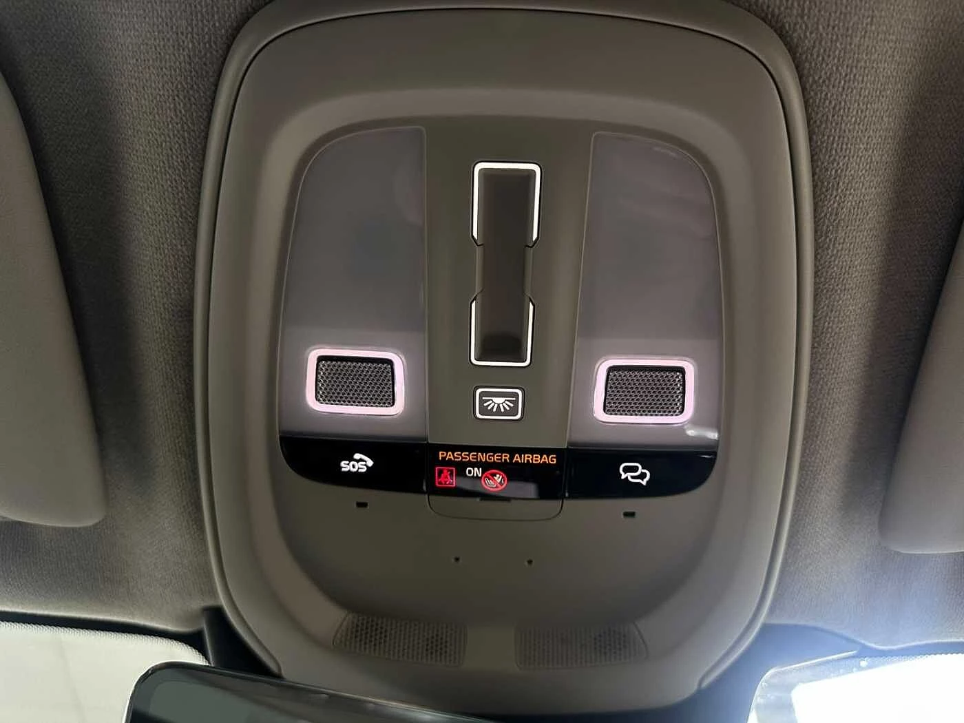 Volvo-XC40-image-21