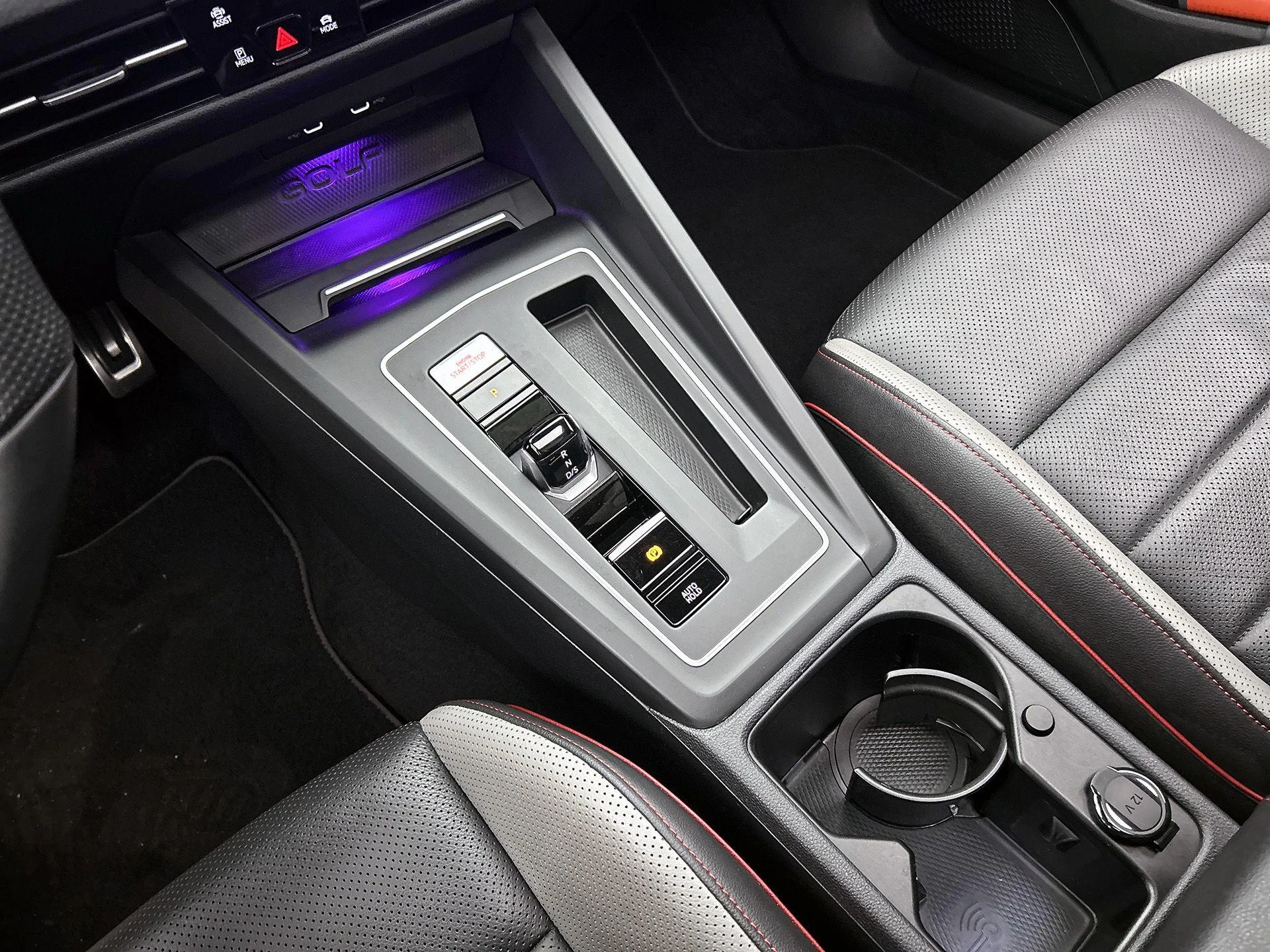 Volkswagen-Golf-image-31