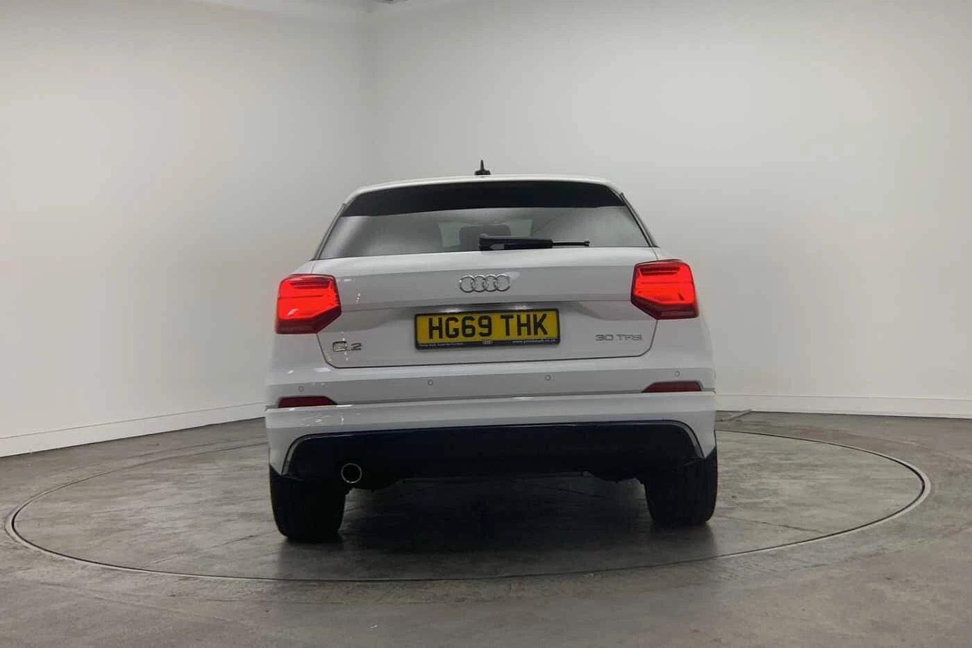 Audi-Q2-image-10