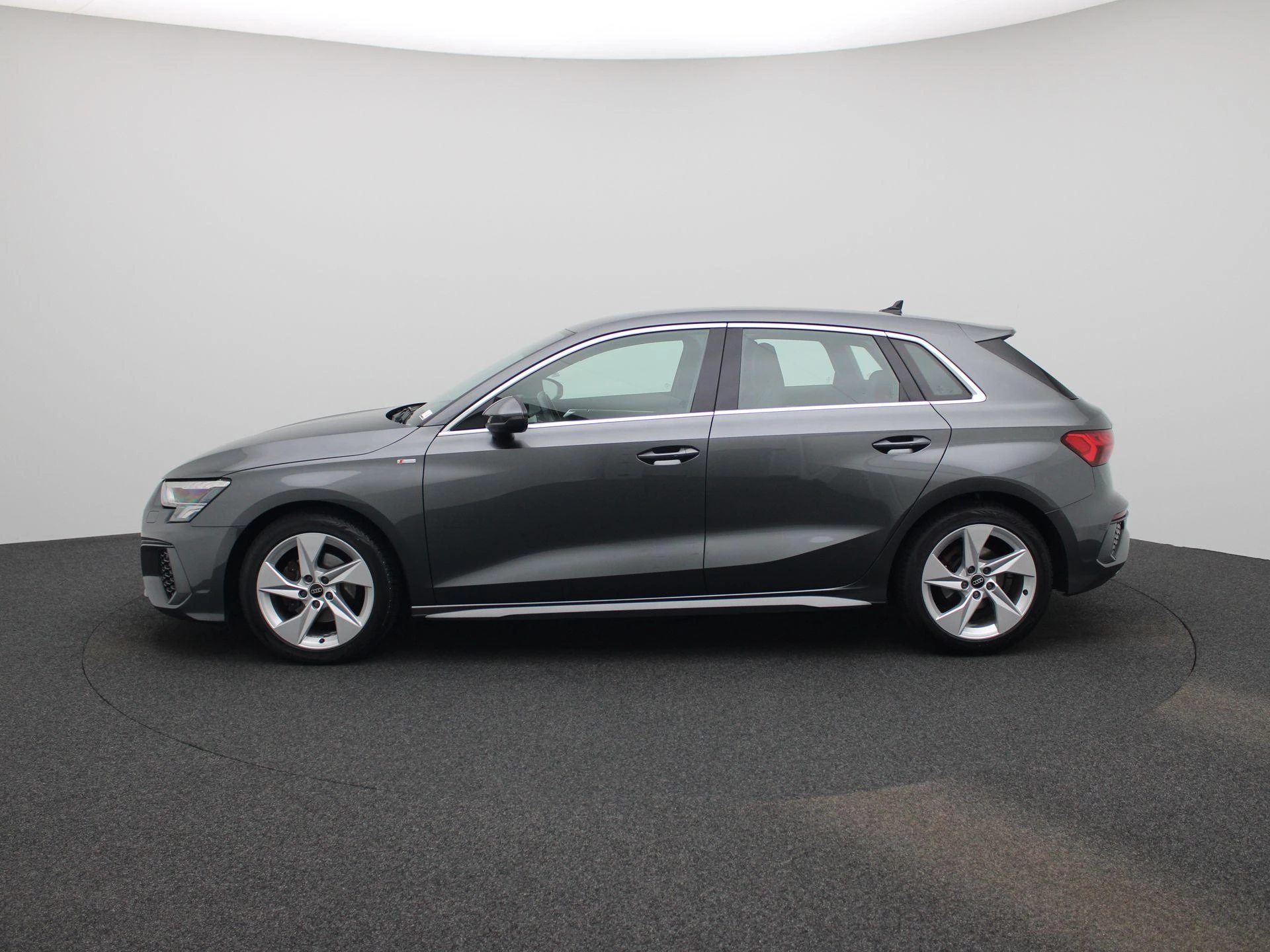 Audi A3 Sportback 30 TFSI S edition 110 PK
