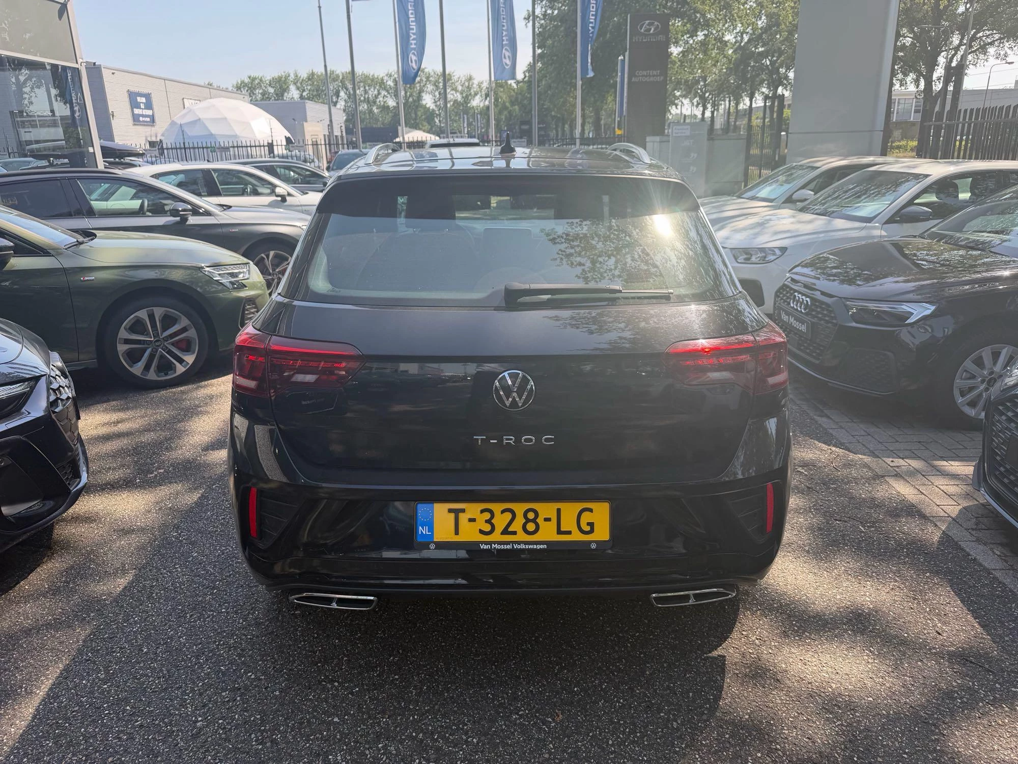 Volkswagen T-Roc 1.0 TSI R-Line | 110 PK |