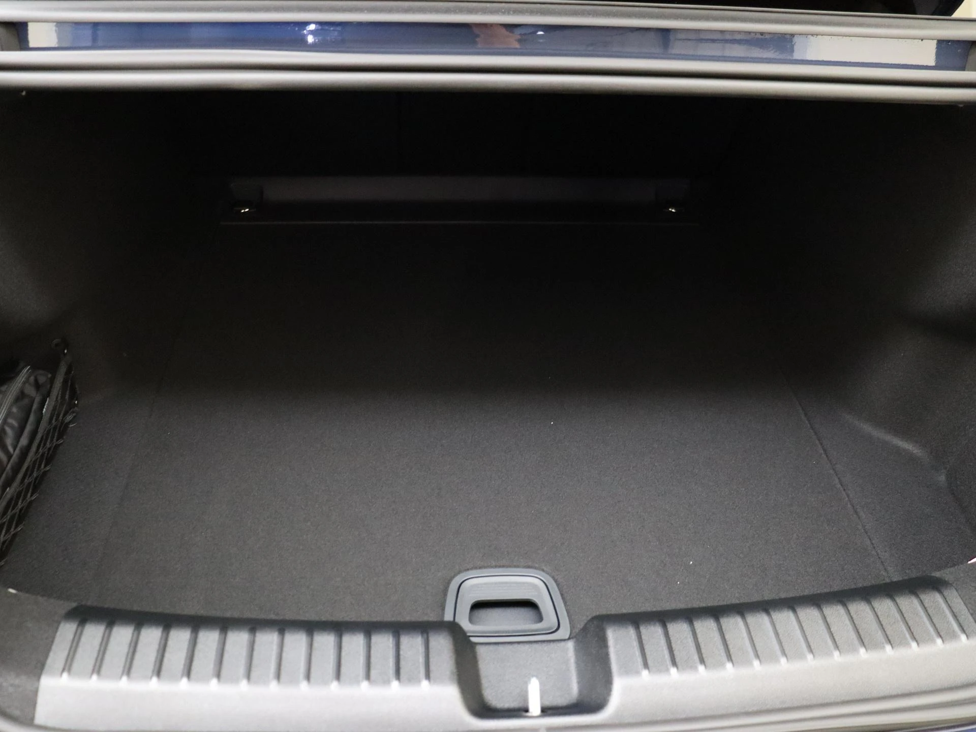 Mercedes-Benz-C-Klasse-image-28