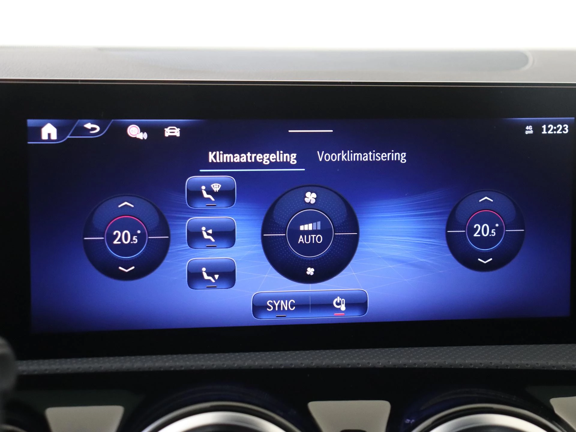 Mercedes-Benz CLA 250 e Business Solution AMG