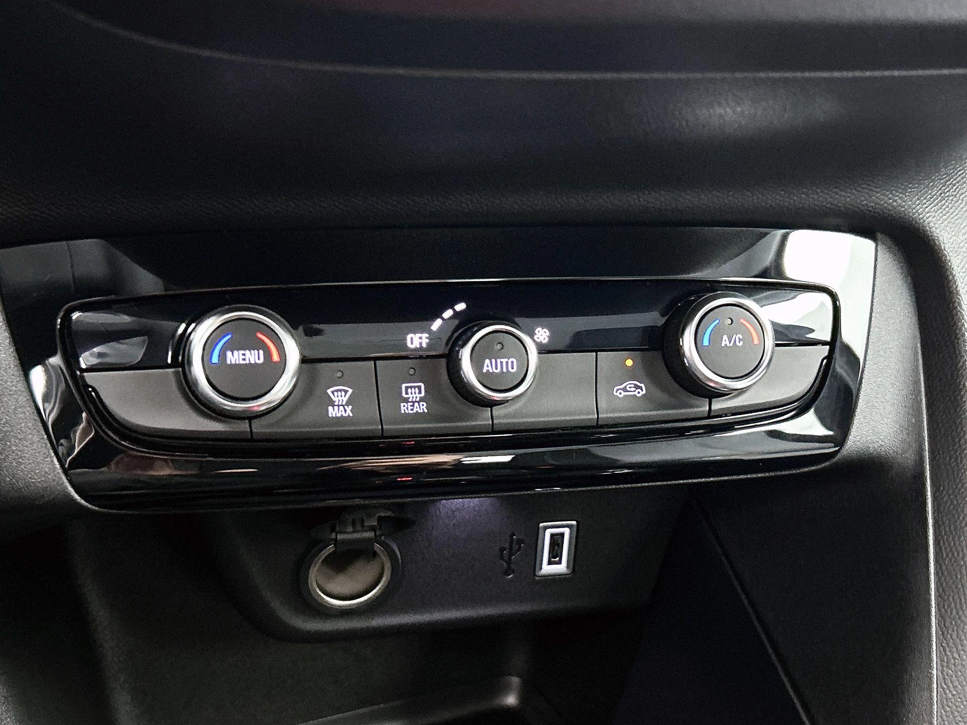 Opel-Corsa-e-image-19