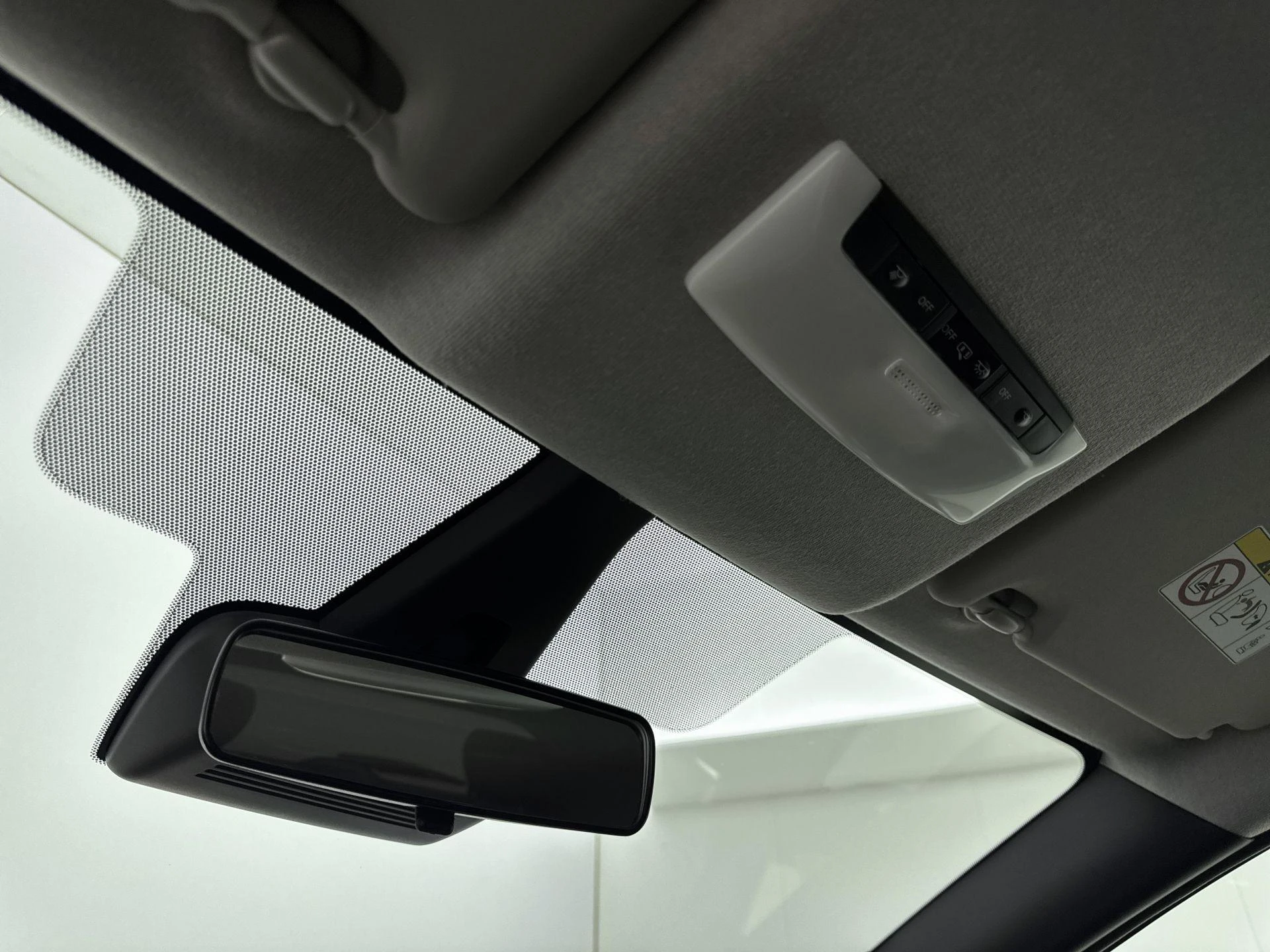 Nissan-Micra-image-9