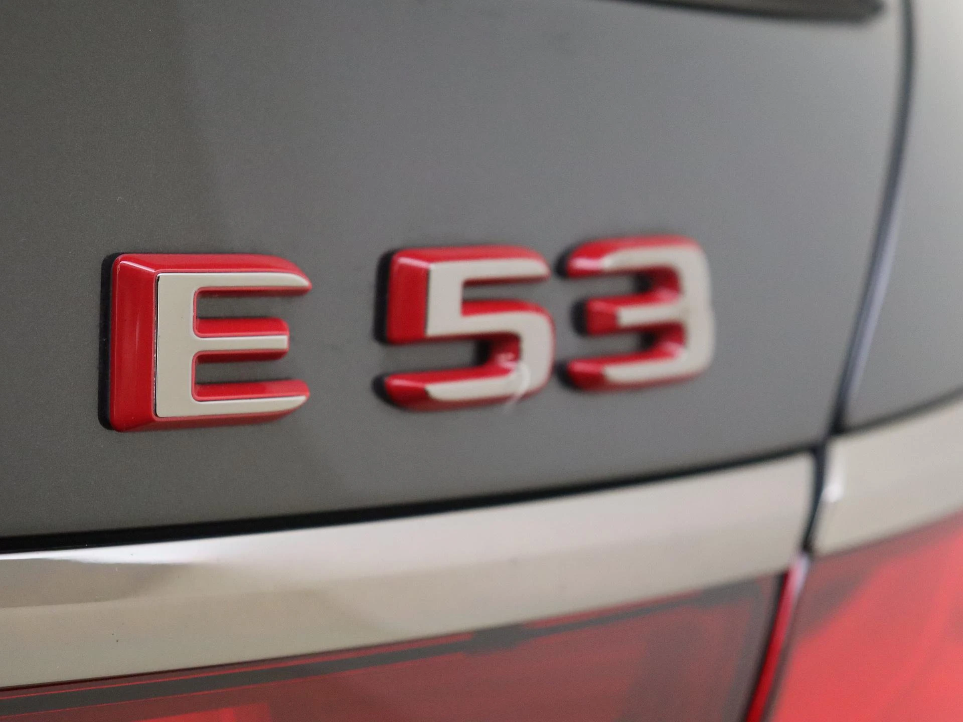 Mercedes-Benz-E-Klasse-image-41