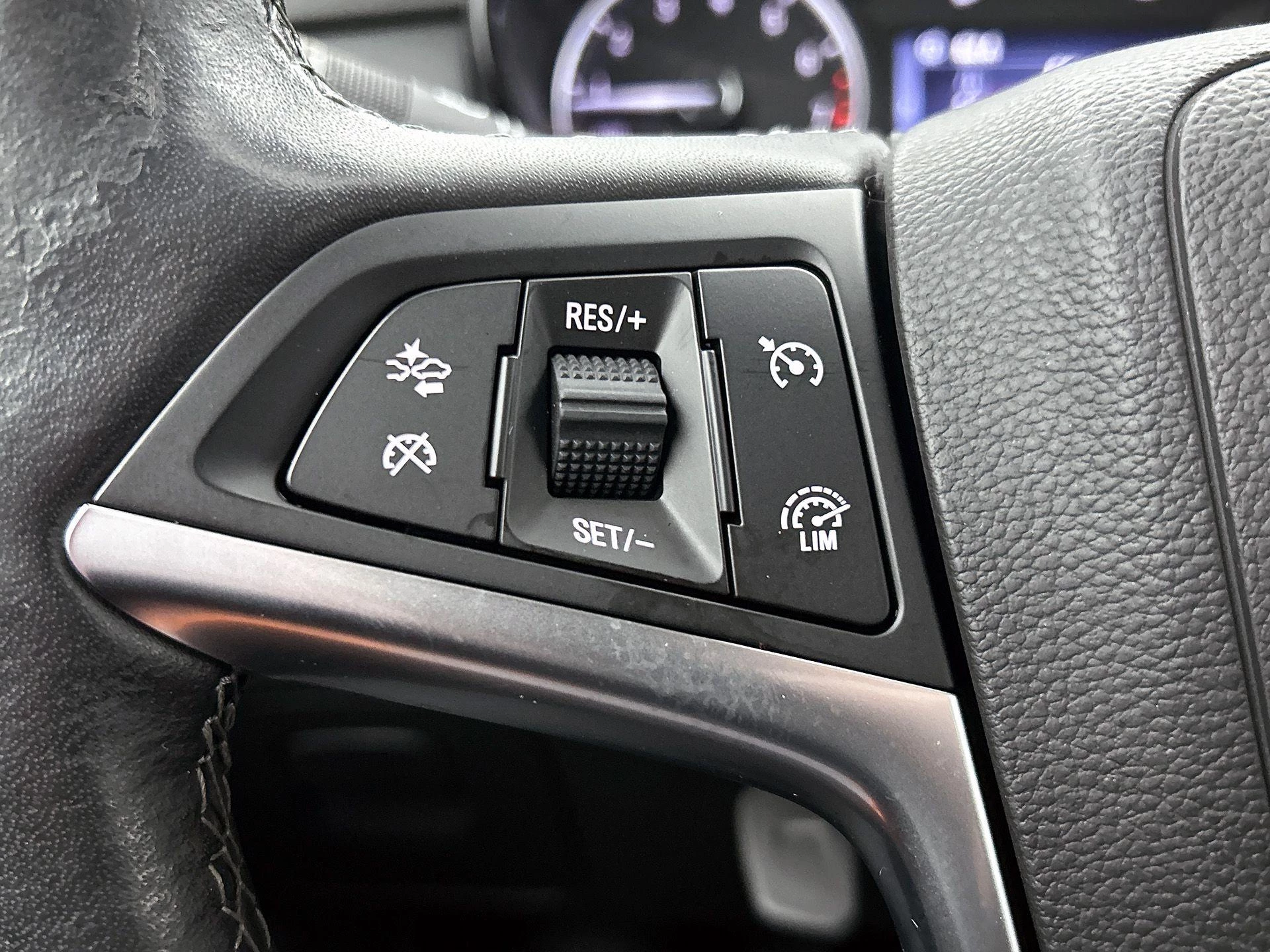 Opel-Mokka X-image-5