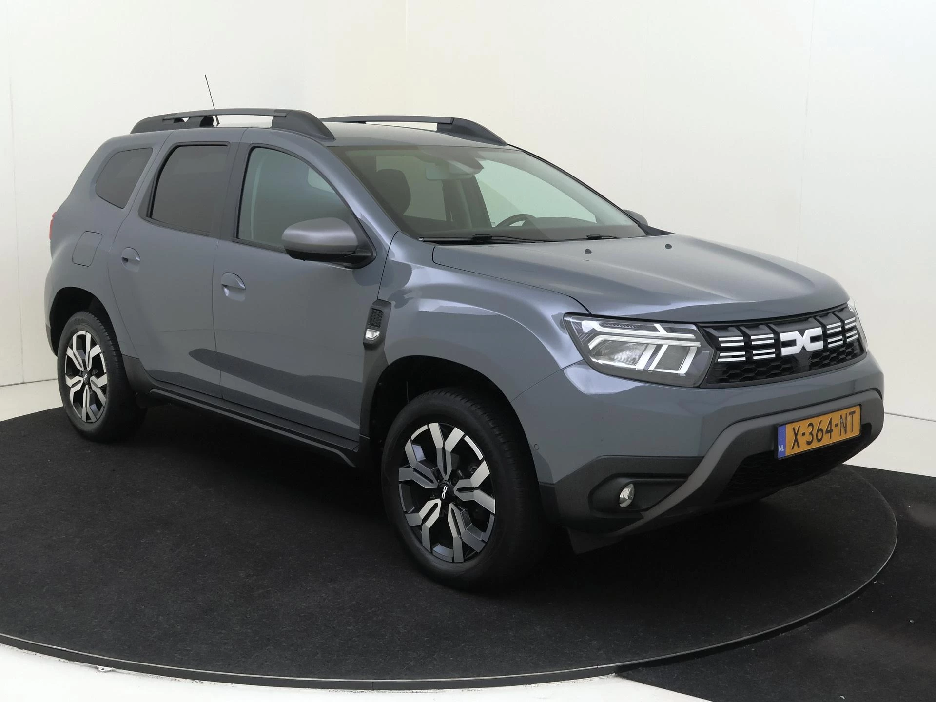 Dacia-Duster-image-1