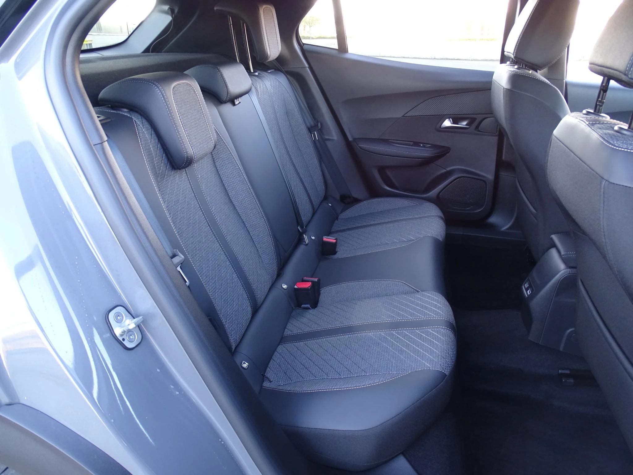 Peugeot-2008-image-15