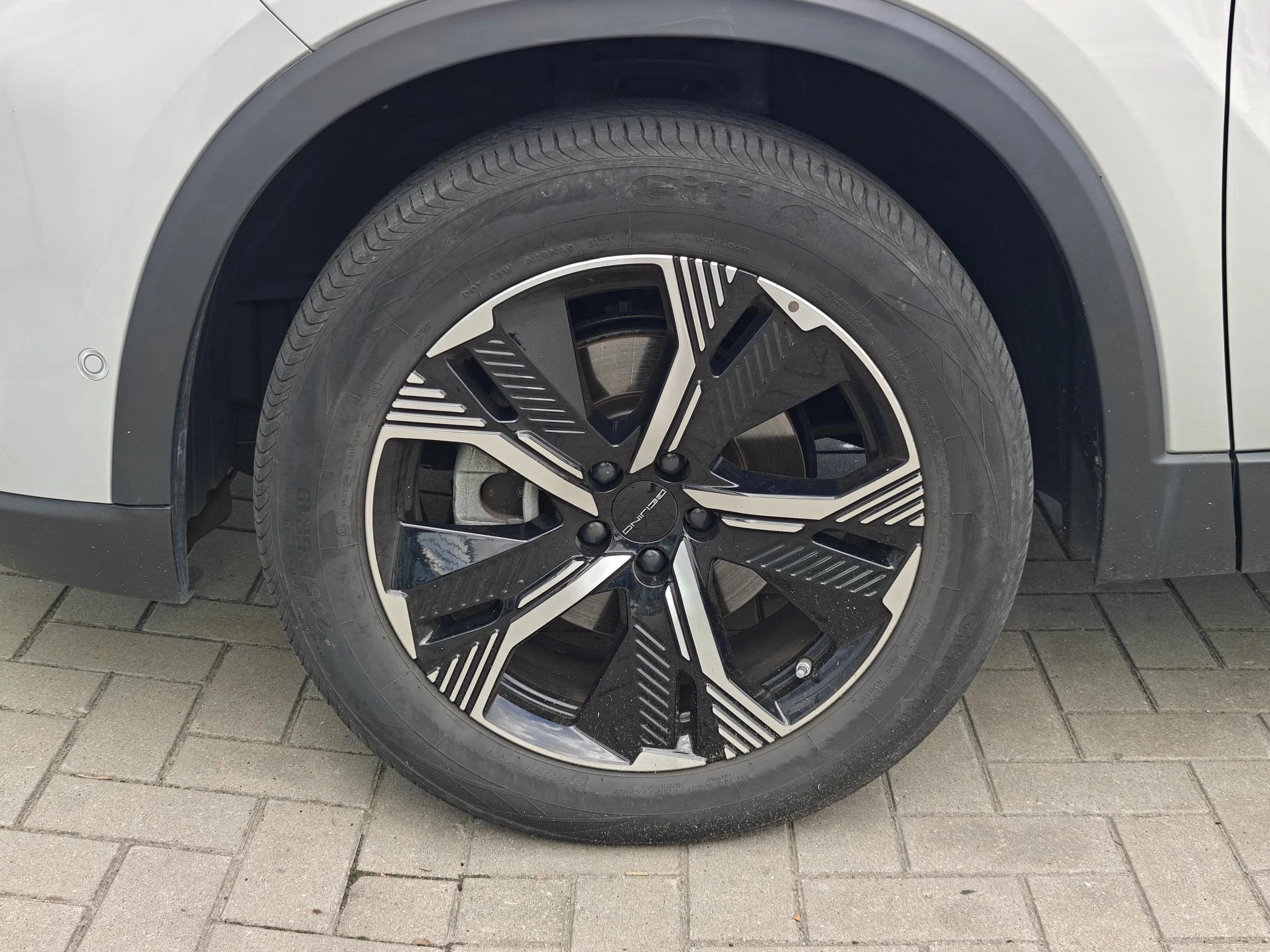 BAIC-X75-image-6