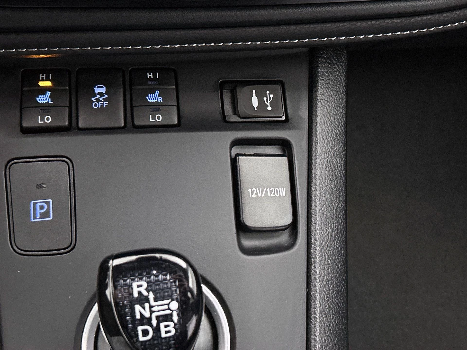 Toyota-Auris-image-29