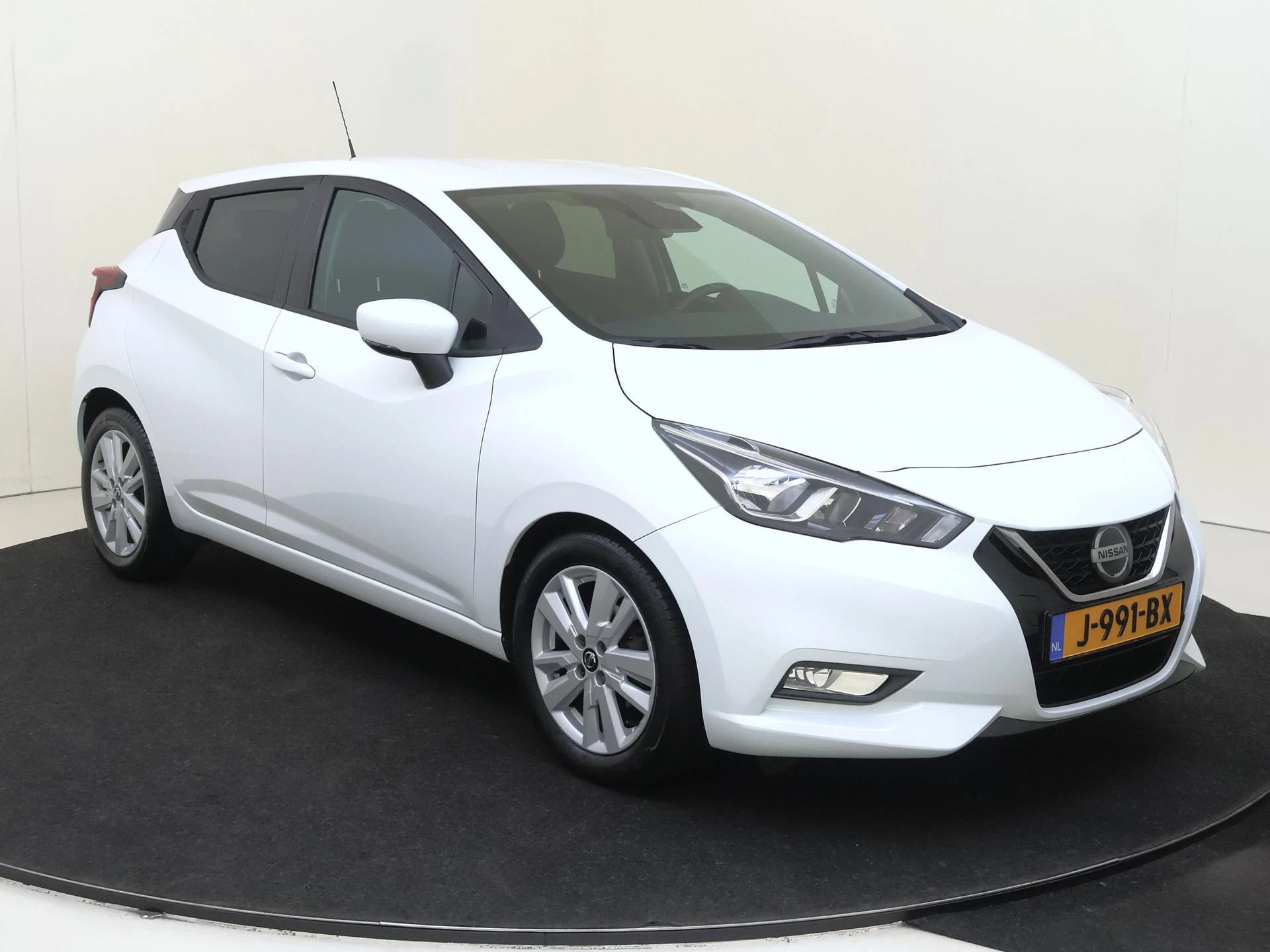 Nissan Micra 1.0 IG-T N-Connecta