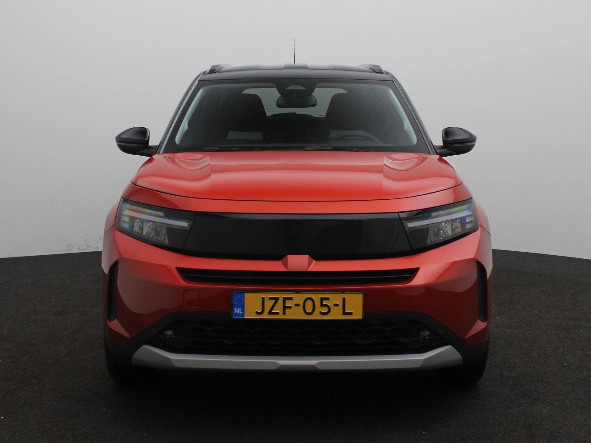 Opel-Frontera-image-2