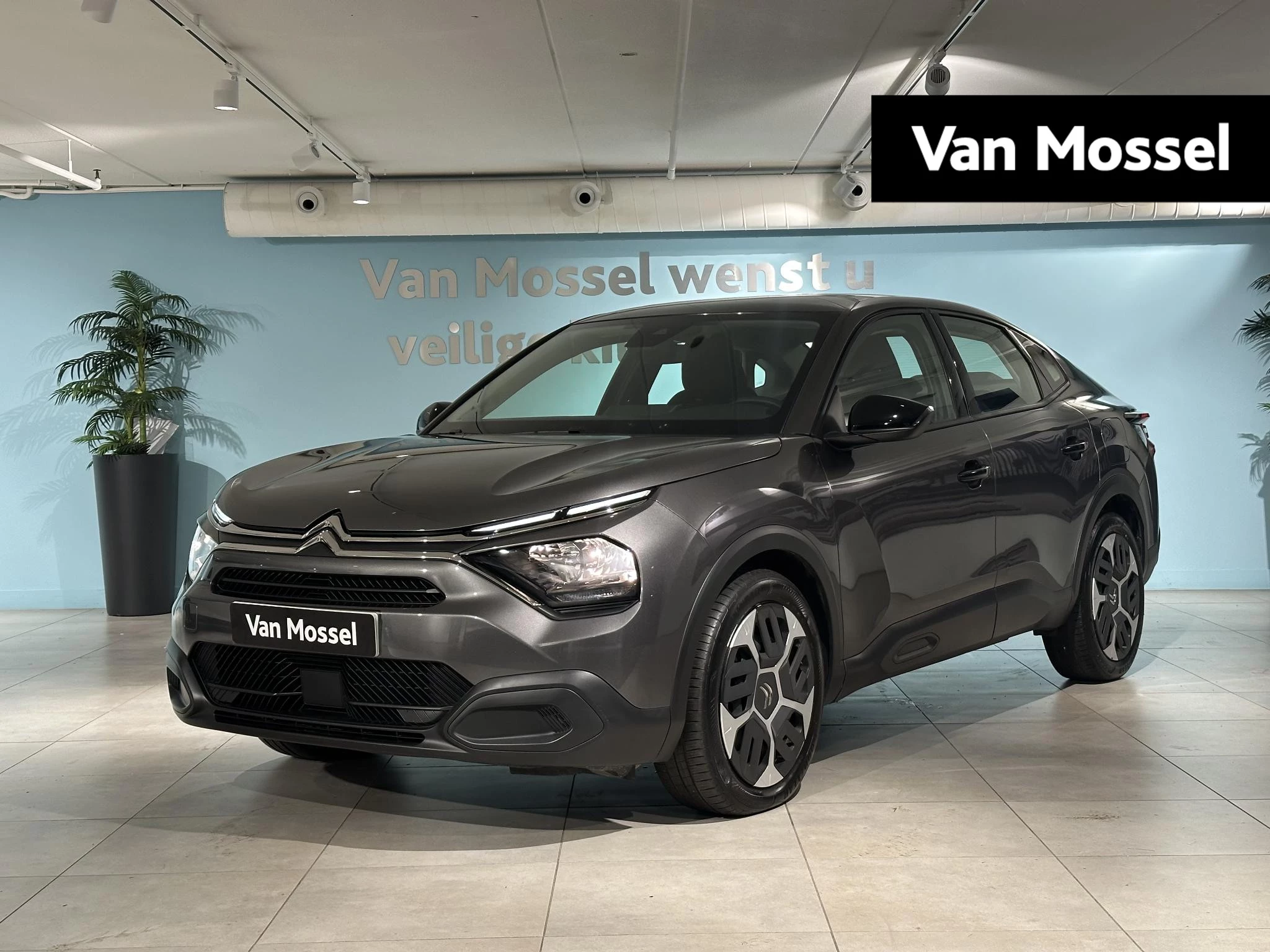 Citroën-C4 X-image-0