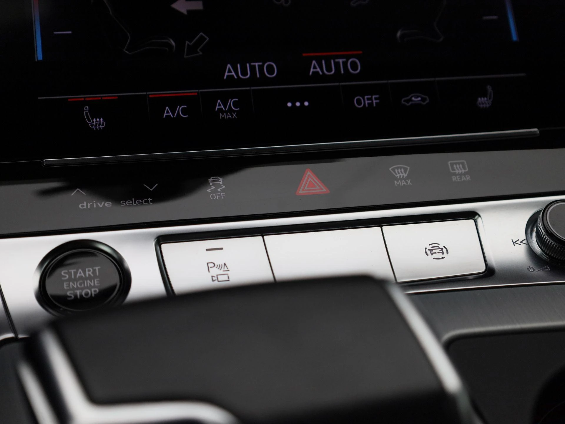 Audi-A6-image-27