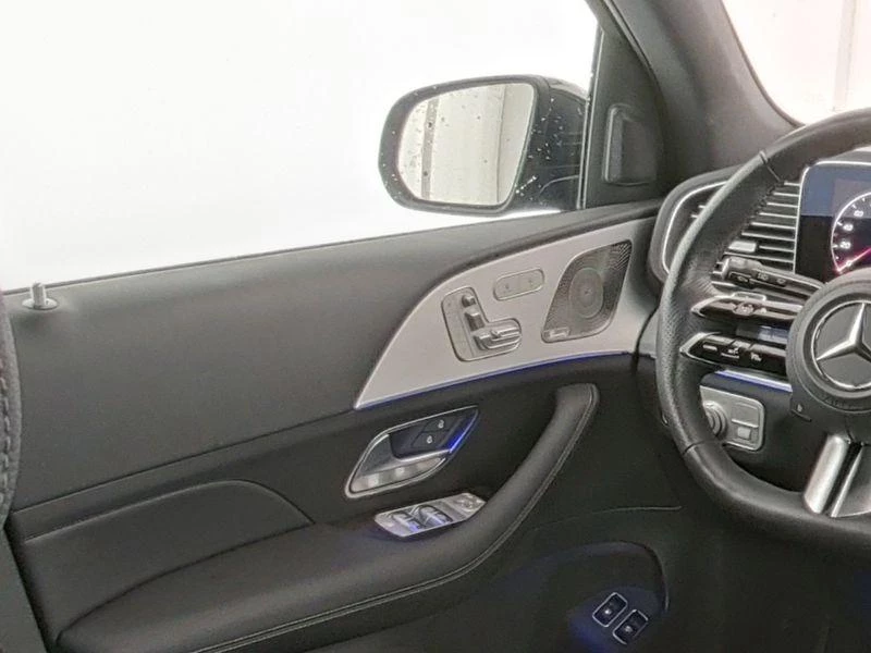 Mercedes-Benz-GLE-image-7